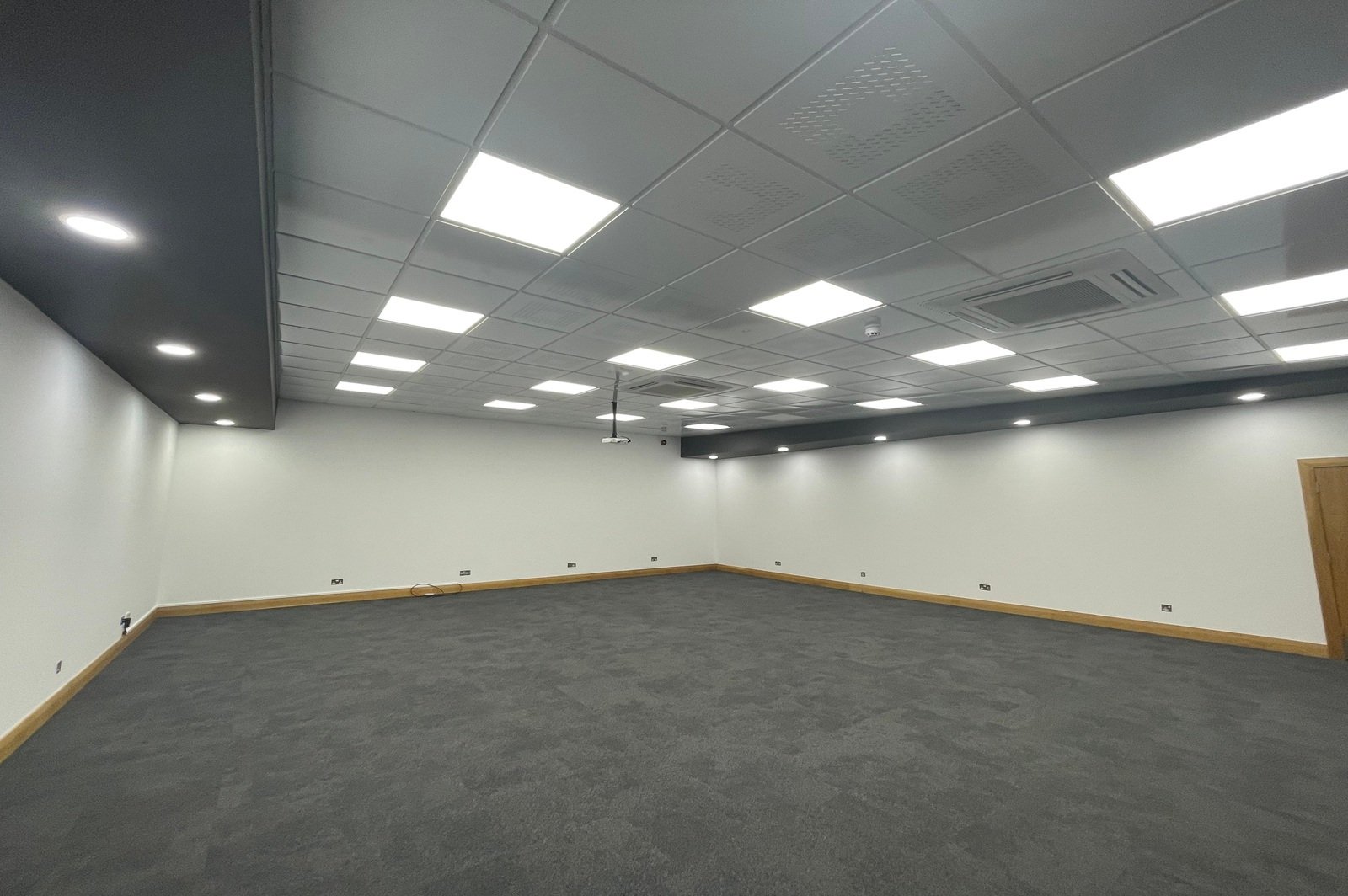 08d3ac9e-08b0-4afd-bbbd-db8af537ab6b