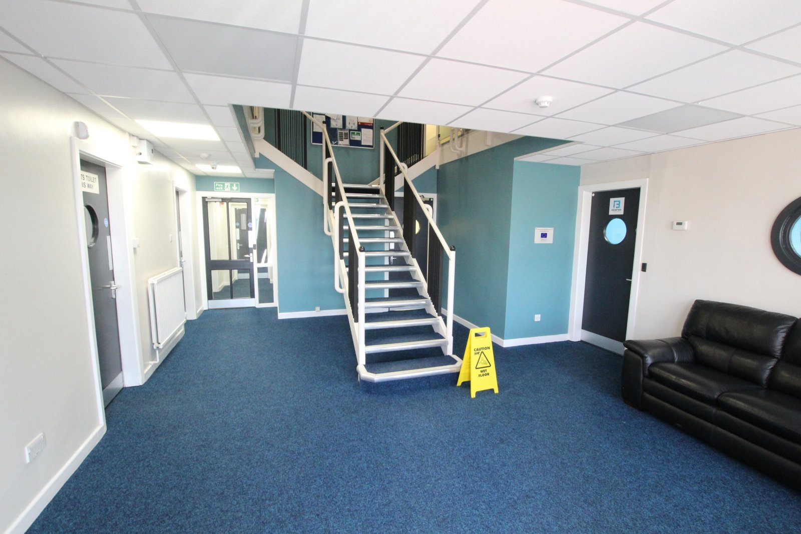 12e8b517-05fc-4e63-bccb-68c0e1ee54fd