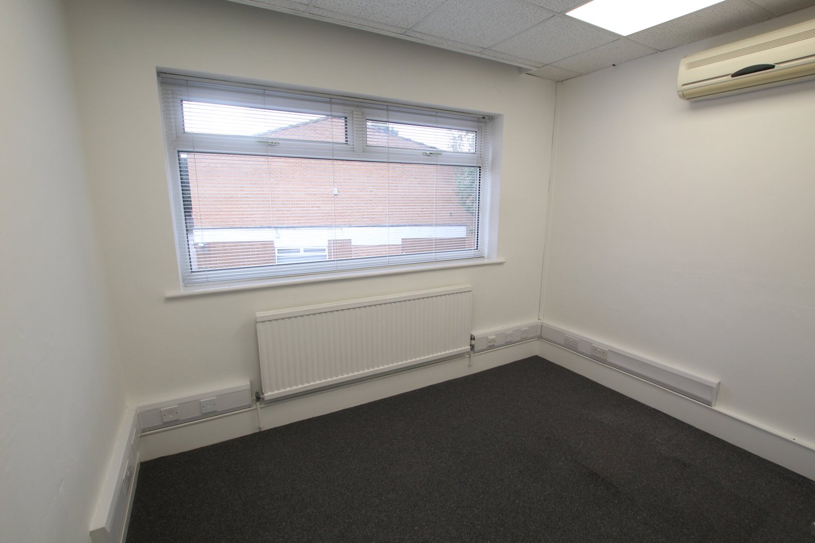 1f666a66-fe35-4b4a-b5e1-5999e17d35ad