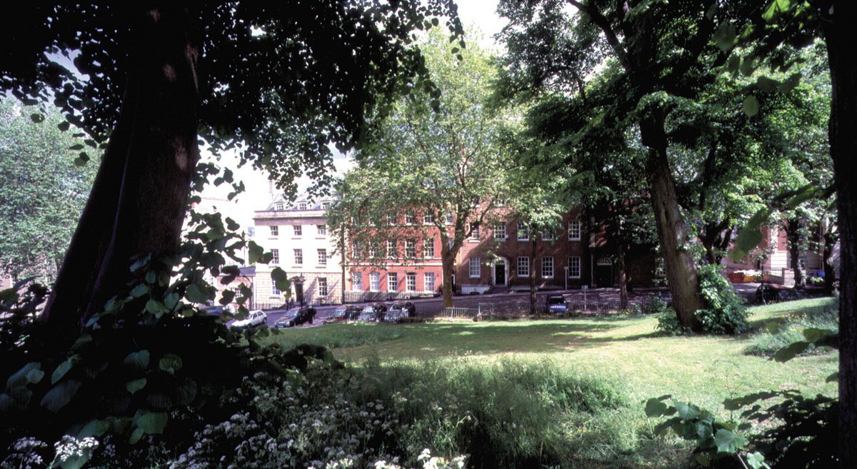 27a4d9b8-6d7d-4bb6-a1b3-91358c4fd520