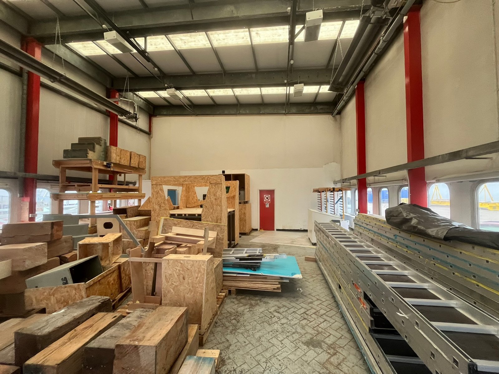 28d290b2-f759-4965-9a3d-6ed996530903