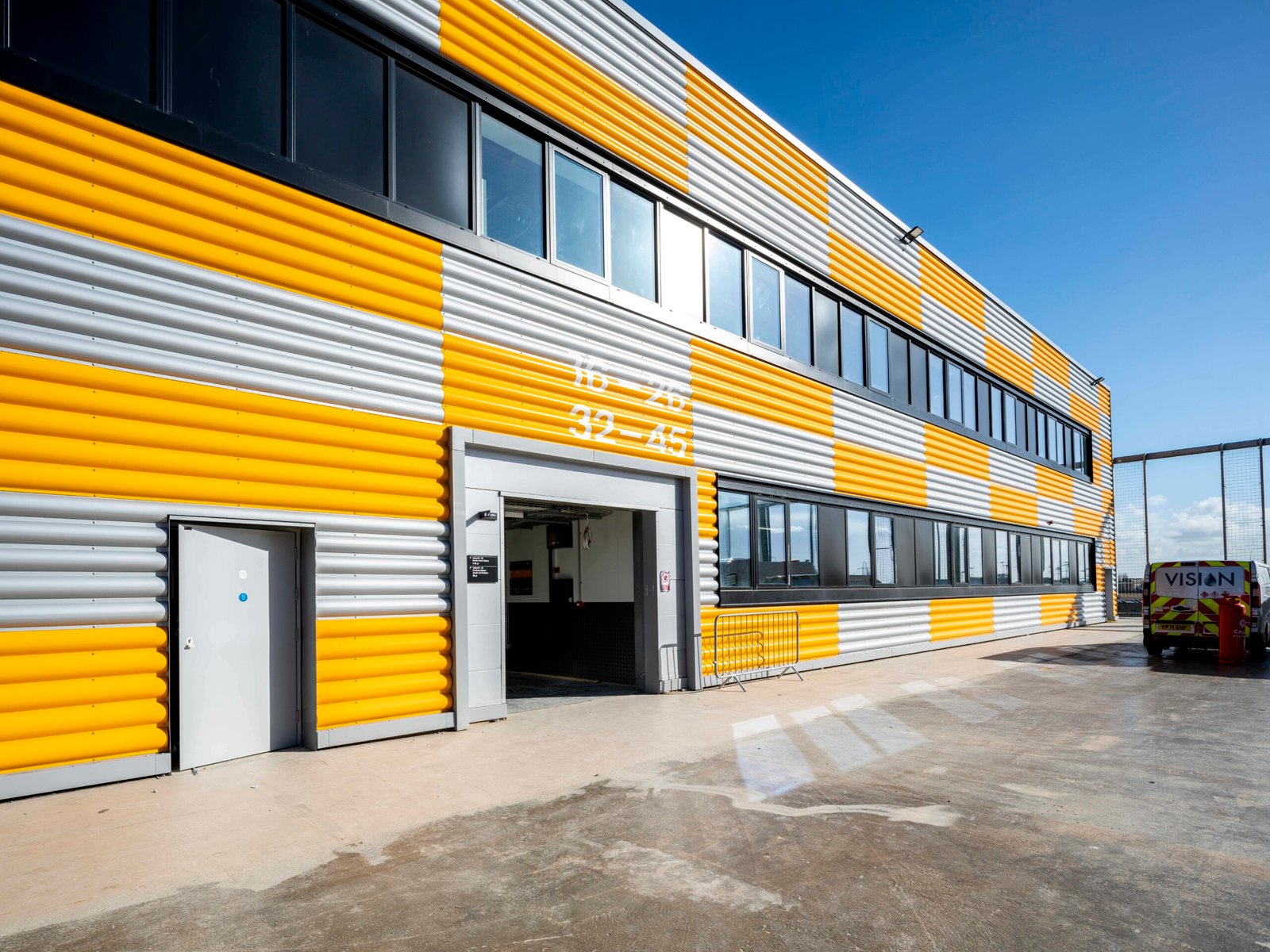 2c29f49f-dc80-4088-bbd8-1d5ea1721516