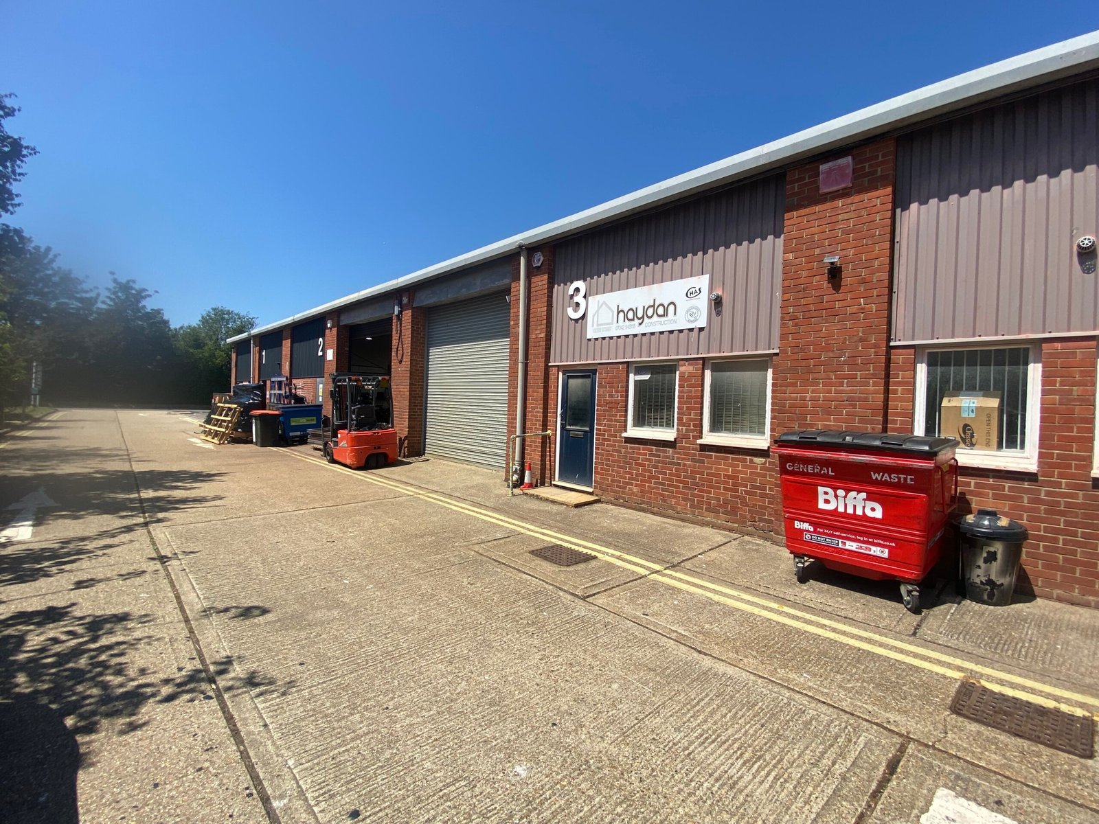 2e73e7c1-0566-436d-bb01-66ae8d673d9d