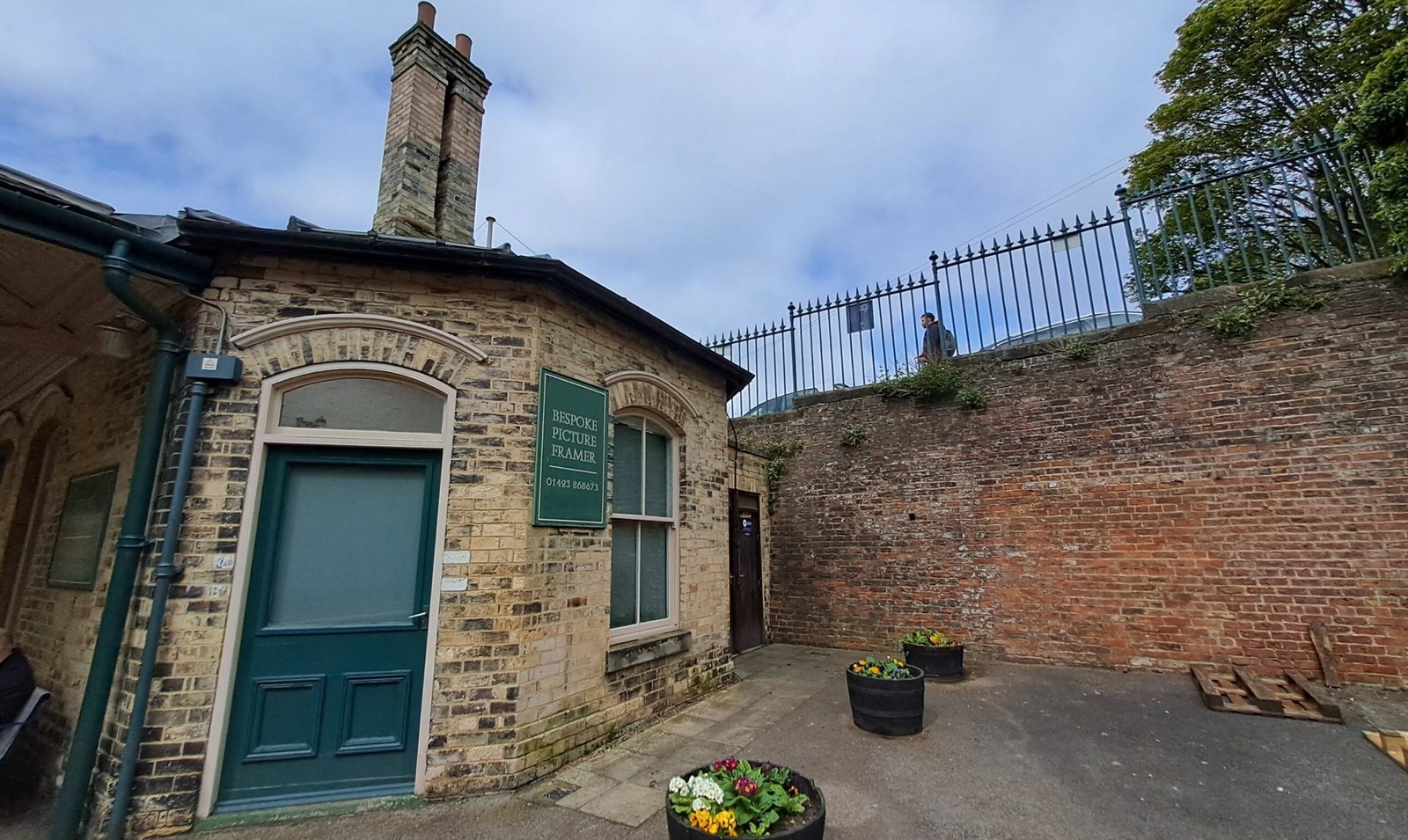 31f10f6b-a203-4822-a394-44d1c8e20ceb