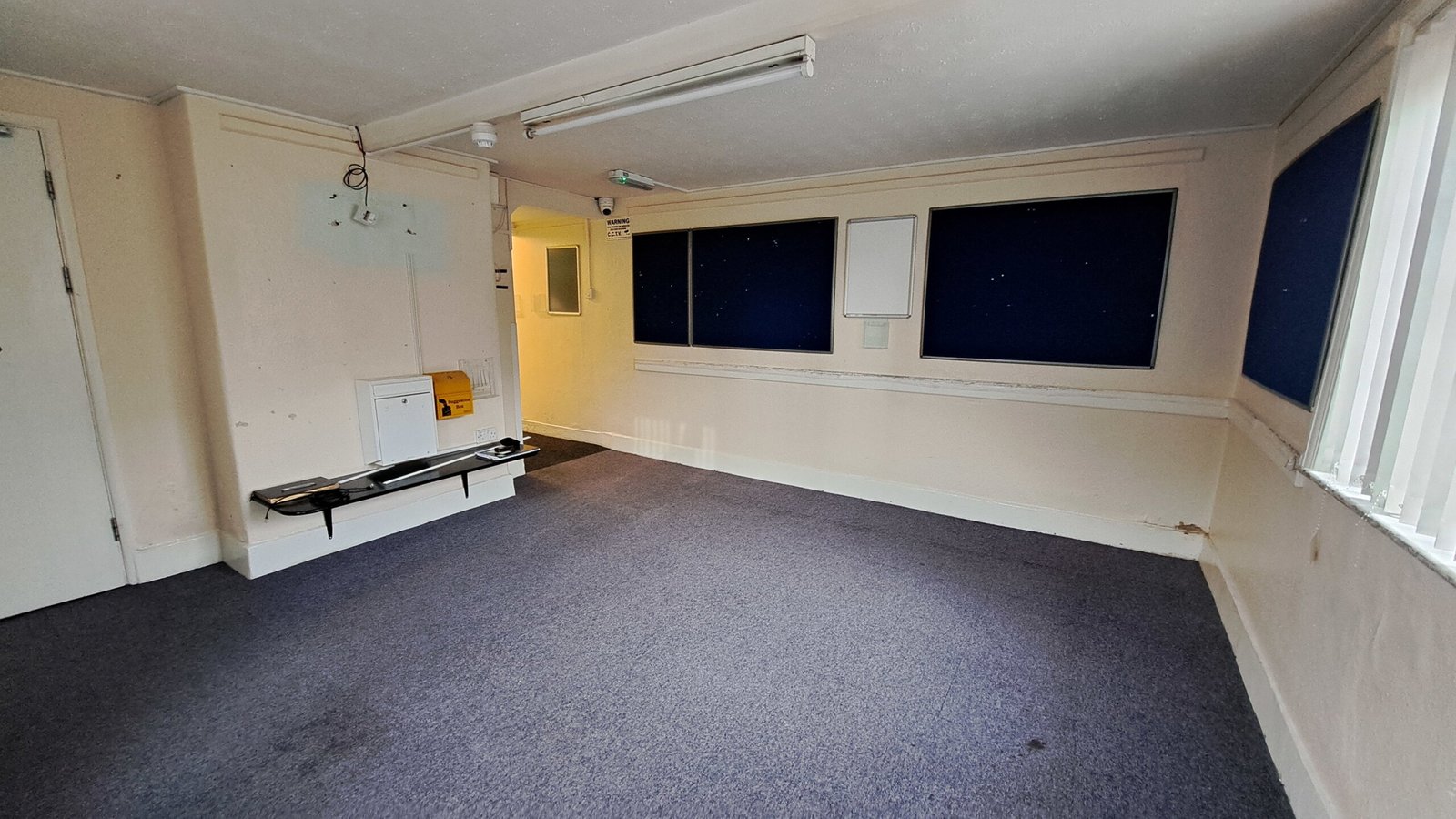 328c1b54-8f9e-4c16-8b82-d6dcb76744ac