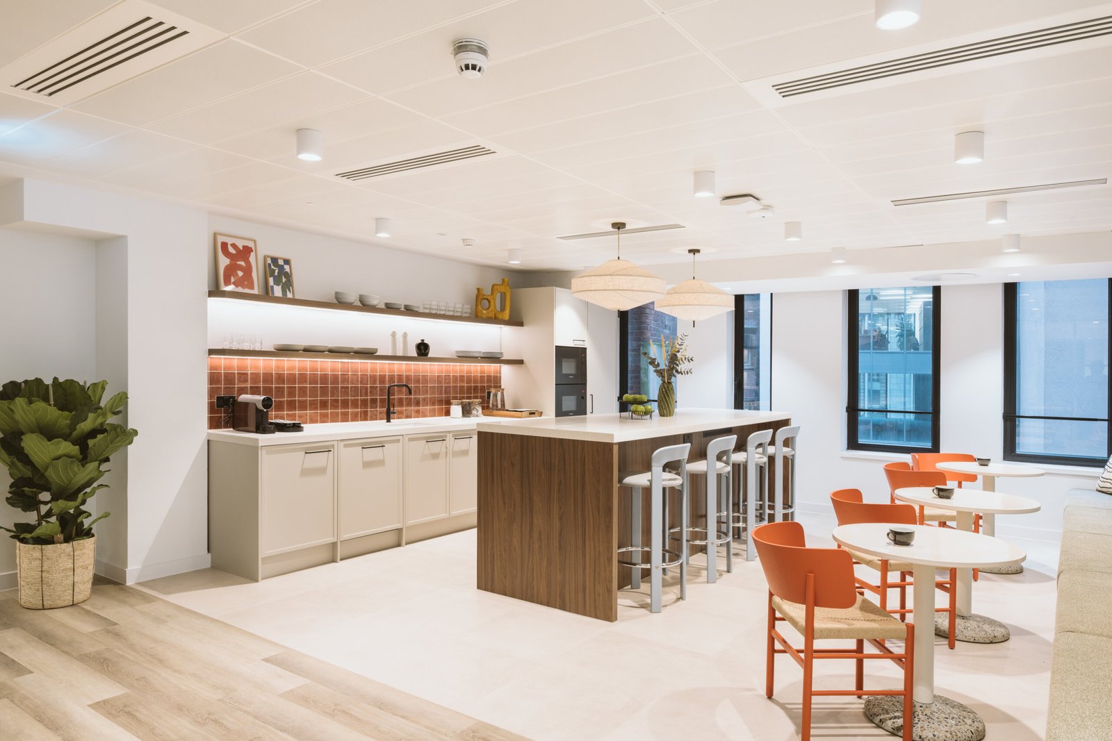 3af72359-290e-4242-9d1c-02c6ba4a3d19