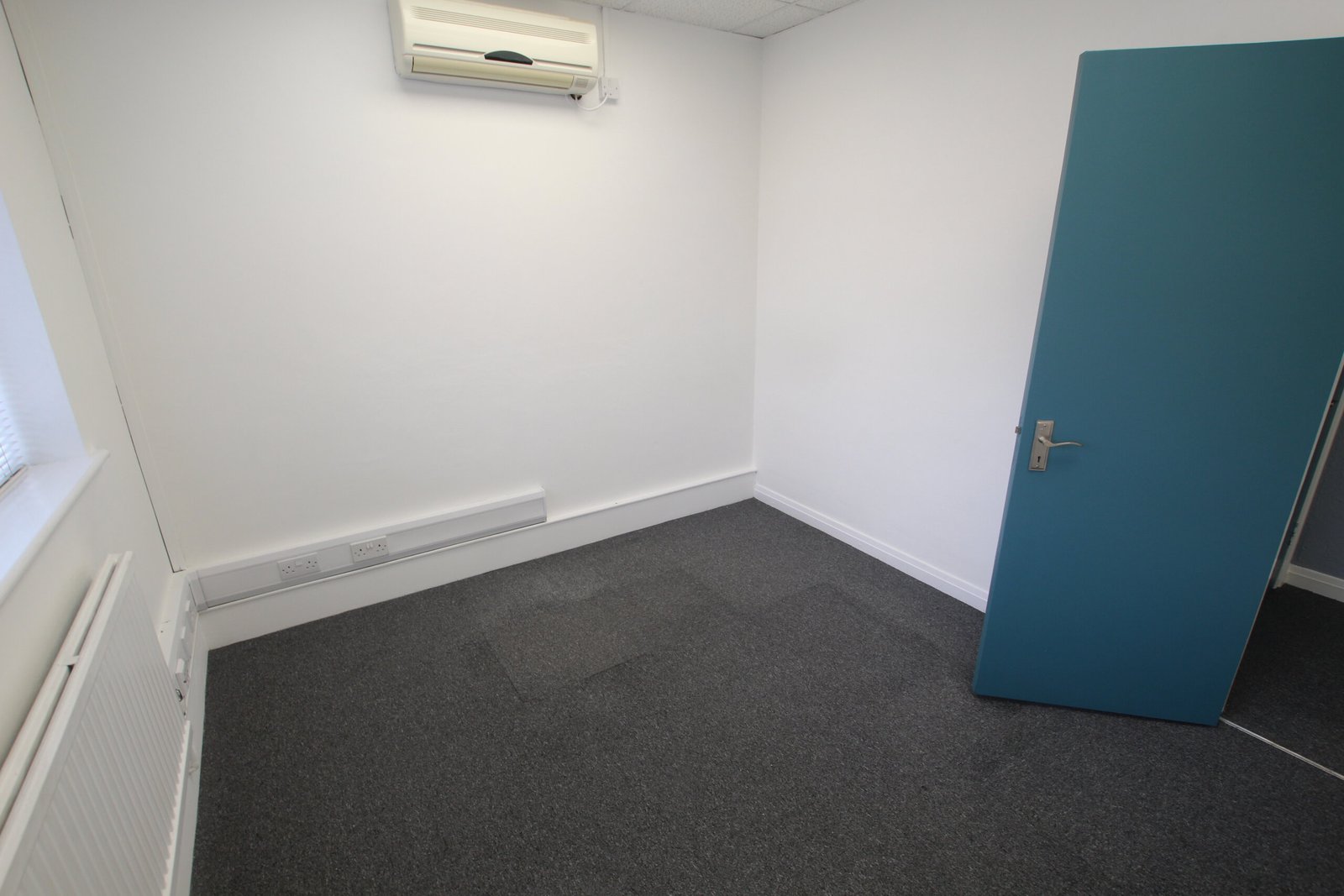 44df6753-dee5-4bb5-8f70-36aaebbc559e