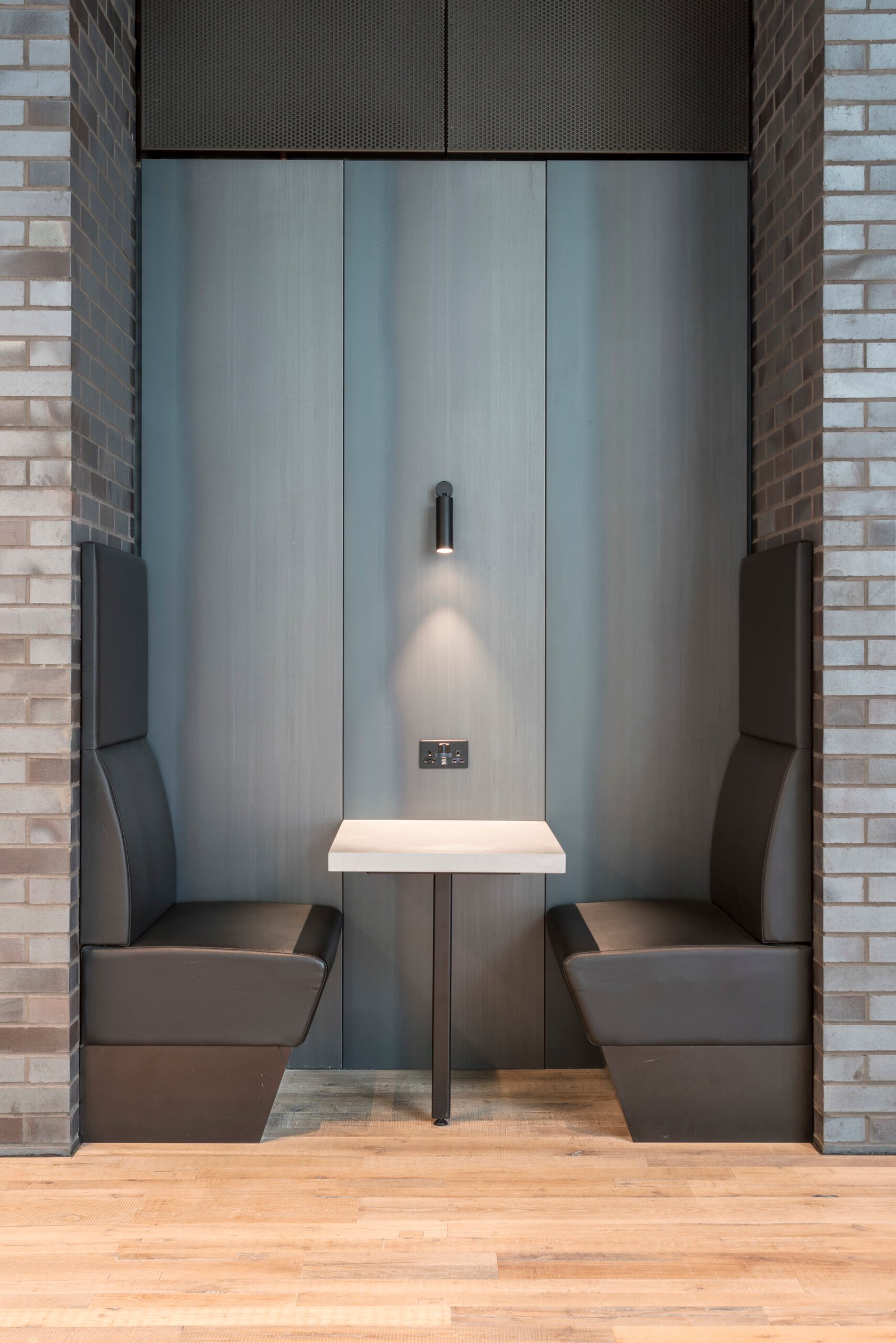 44f38796-a5f6-451c-87eb-6b3ba4229d3a