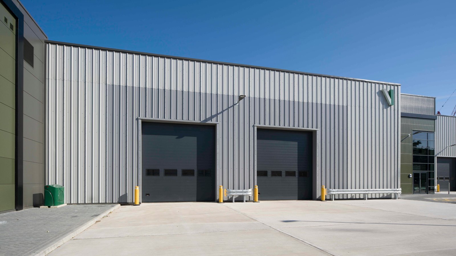 4a5bbbaa-6a8b-422c-b247-16205695a1c0