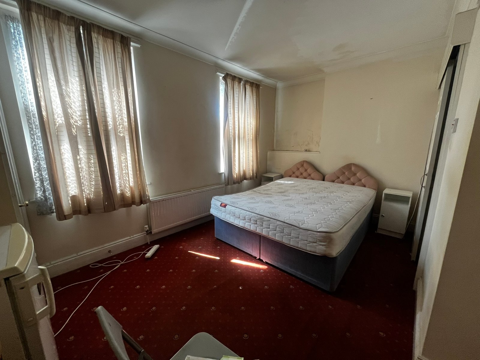 562aee1f-9579-483d-bffd-ce88899c4d7d