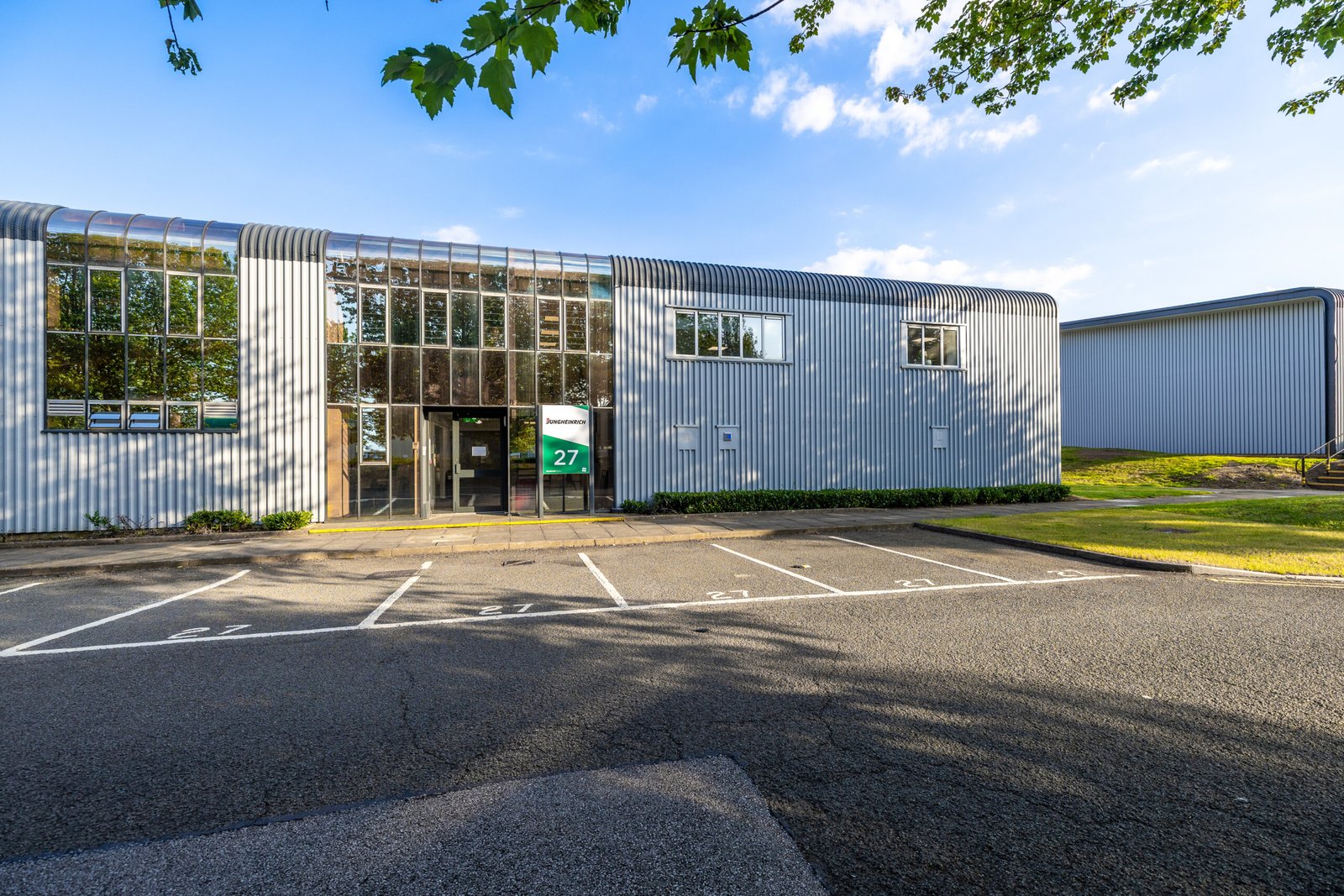 5b0590e3-c71f-49e3-8ada-7bcfd893e62b