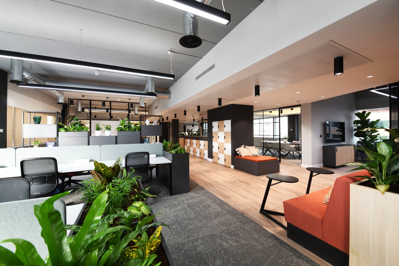 5d23f364-7a3b-4c80-8871-a864c82c9bf2