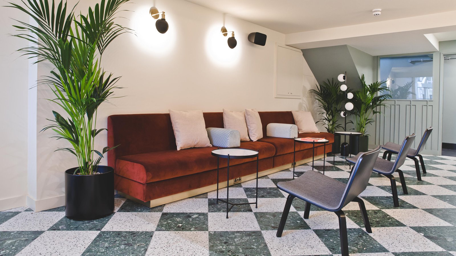 5f36eb4e-6875-4ad7-ac49-3be059d2b593