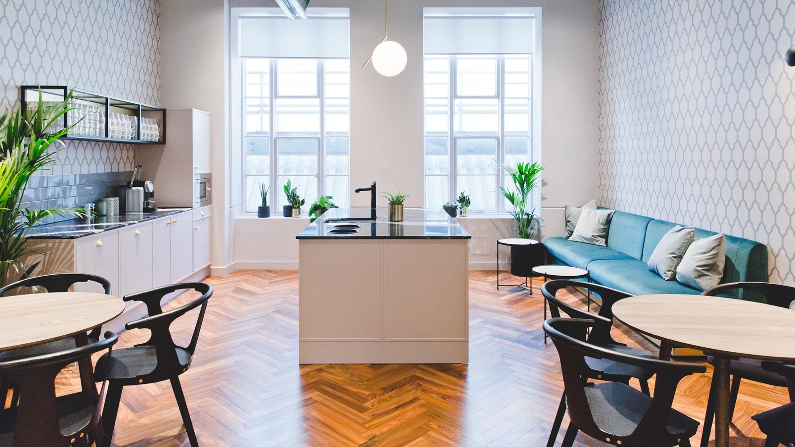 6e048e08-2d45-439b-b2b4-6aec253a2fb3