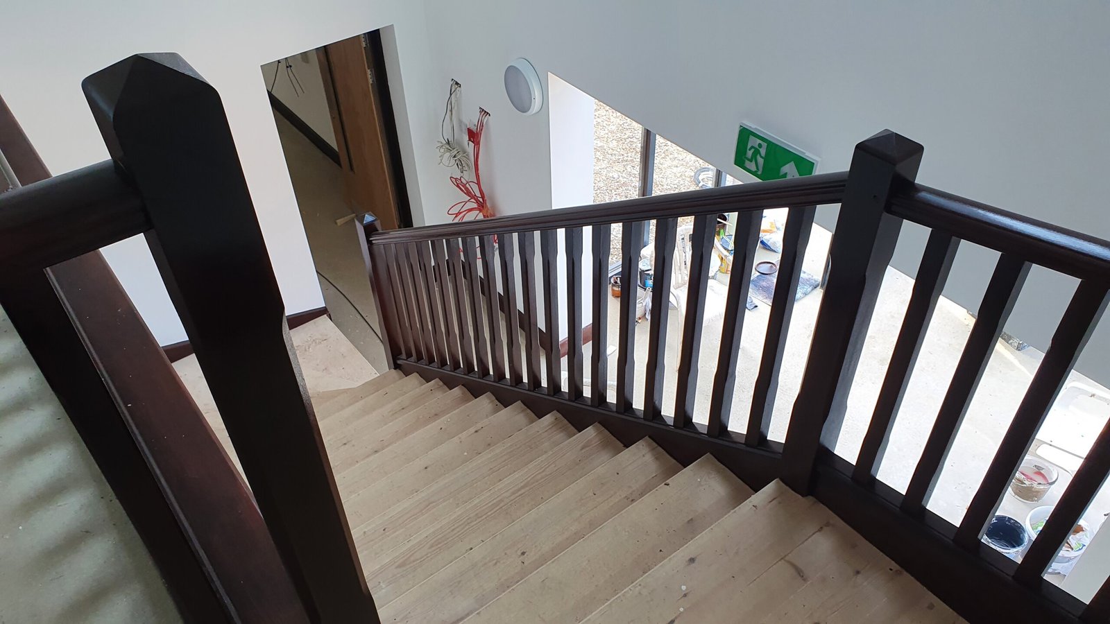 73068ee3-73a6-44af-9650-169f7be4dc51