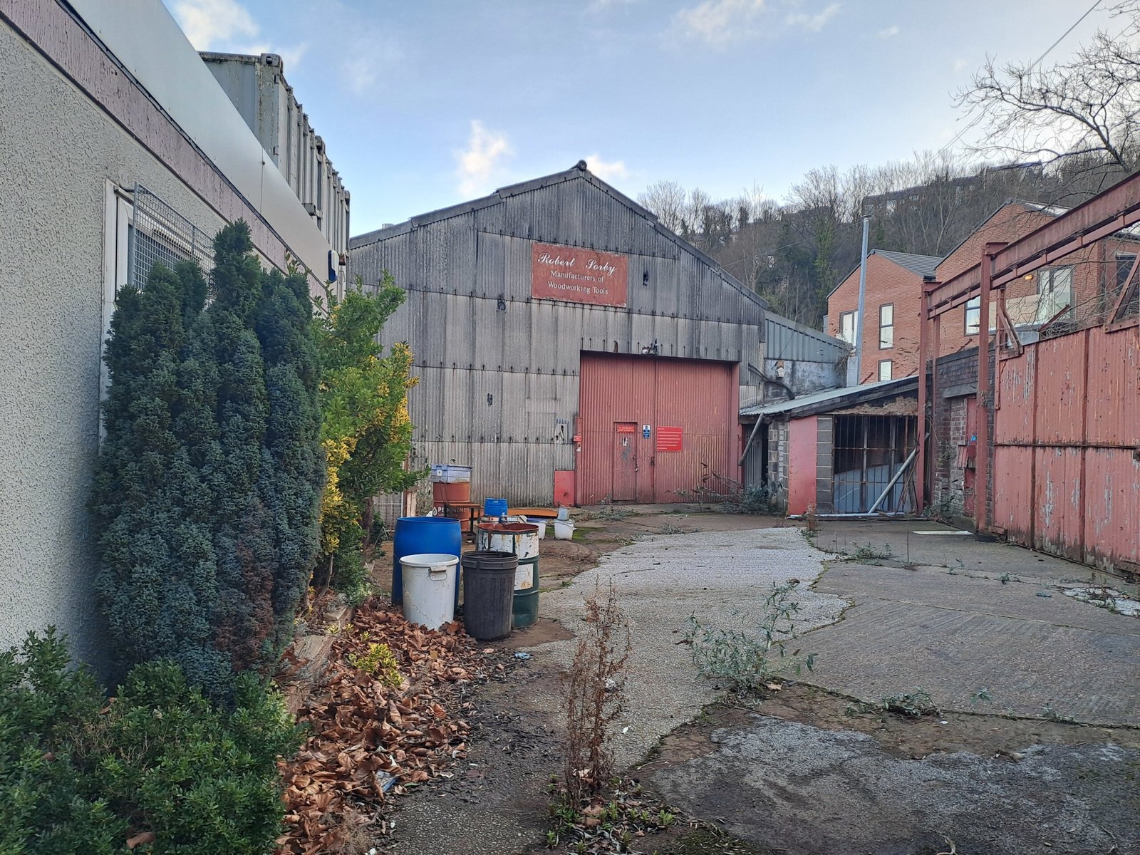 825ae5ee-b68d-41ac-be64-70f7d640d28c