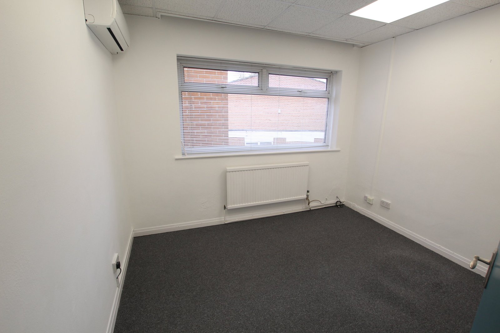 87c0d564-1549-412a-aee5-ac8a1c503f14