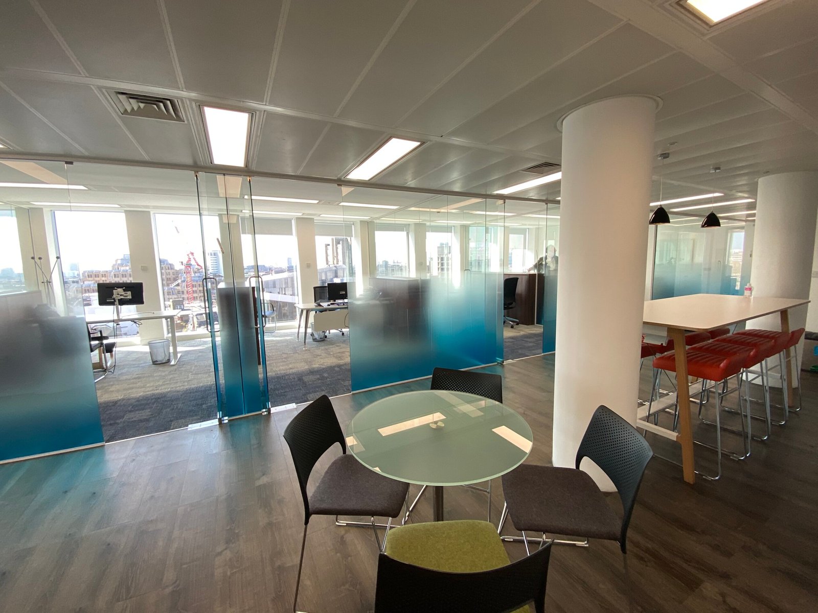 8b2f0aa6-7b9c-45c5-9517-d84687a46d94