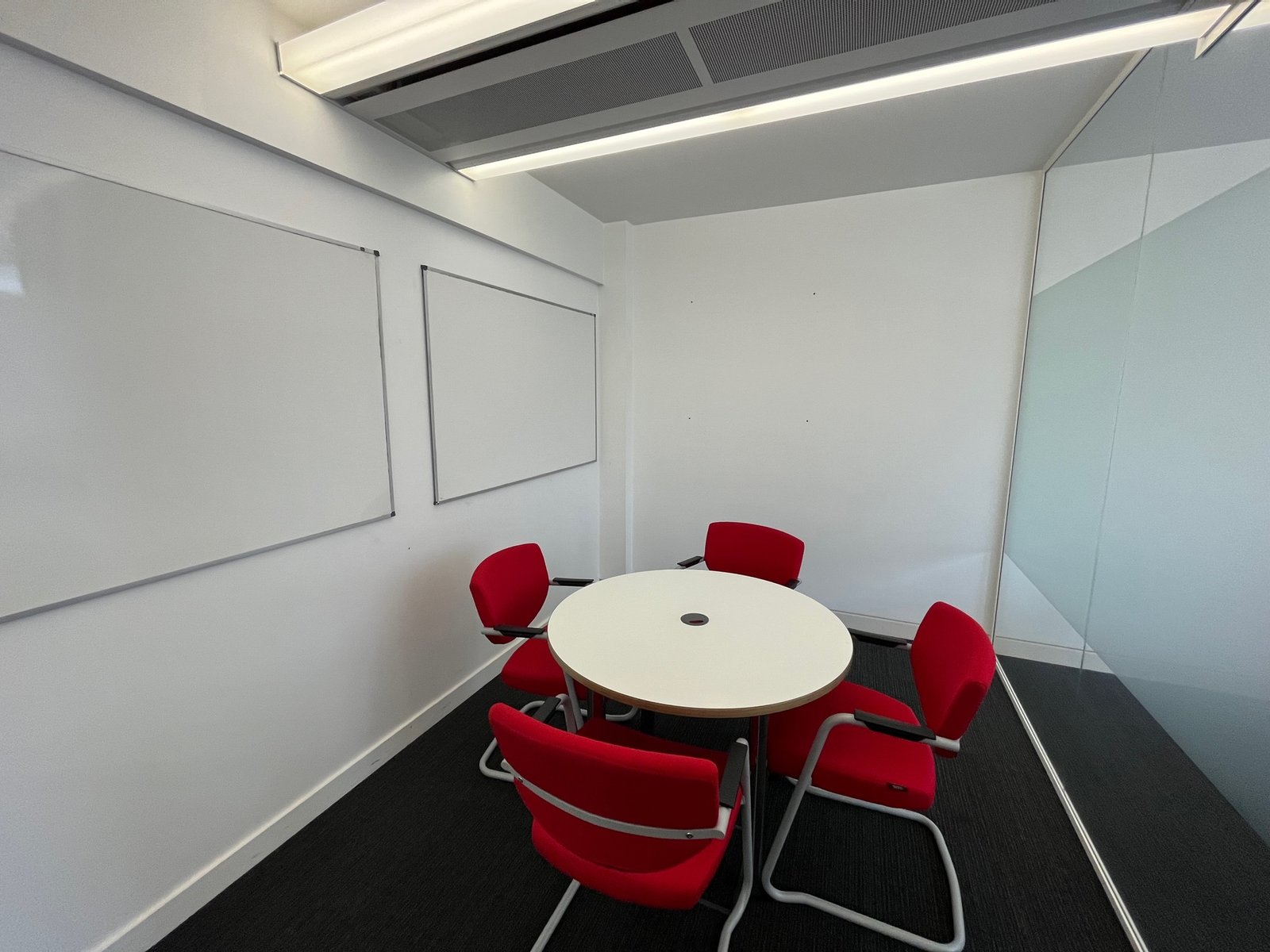 8d2ef5b6-e99b-4649-a7a0-d6acddd11b2b