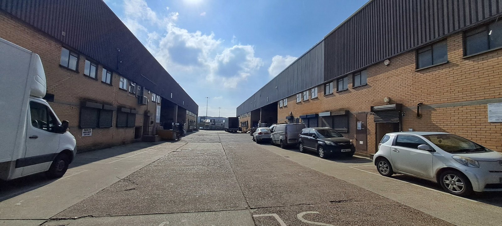 906edaff-b327-4551-b3bf-75614f742231