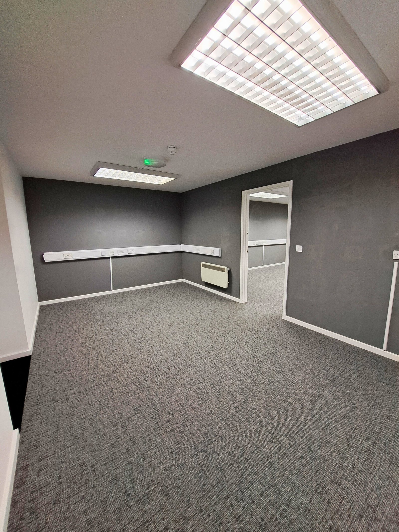 94861884-088c-406c-9944-98abde112359