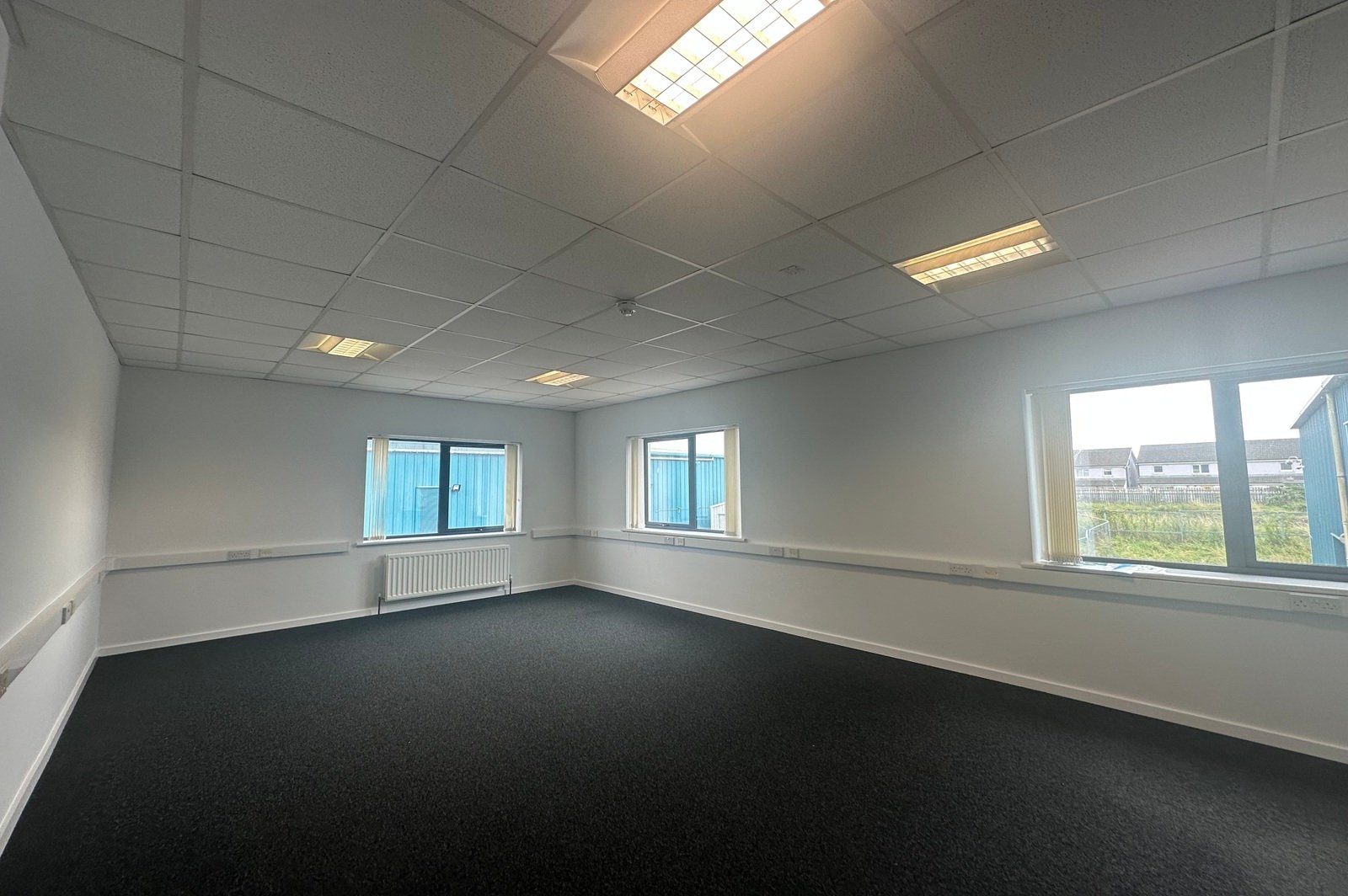 99101709-8b1b-498f-8bd7-2653132e03fc