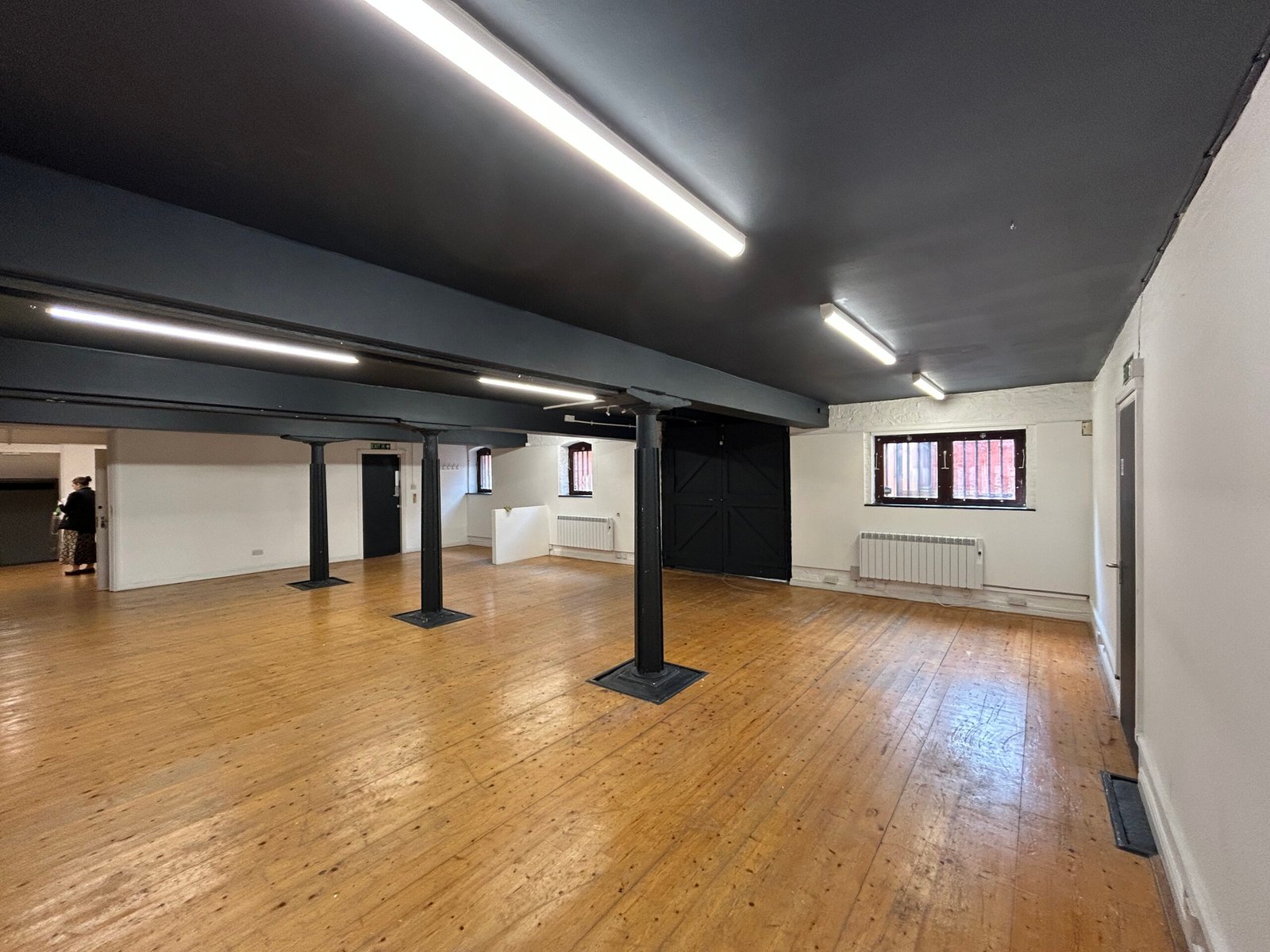 9d04d501-8277-4a50-bff5-8df2d1b4c994