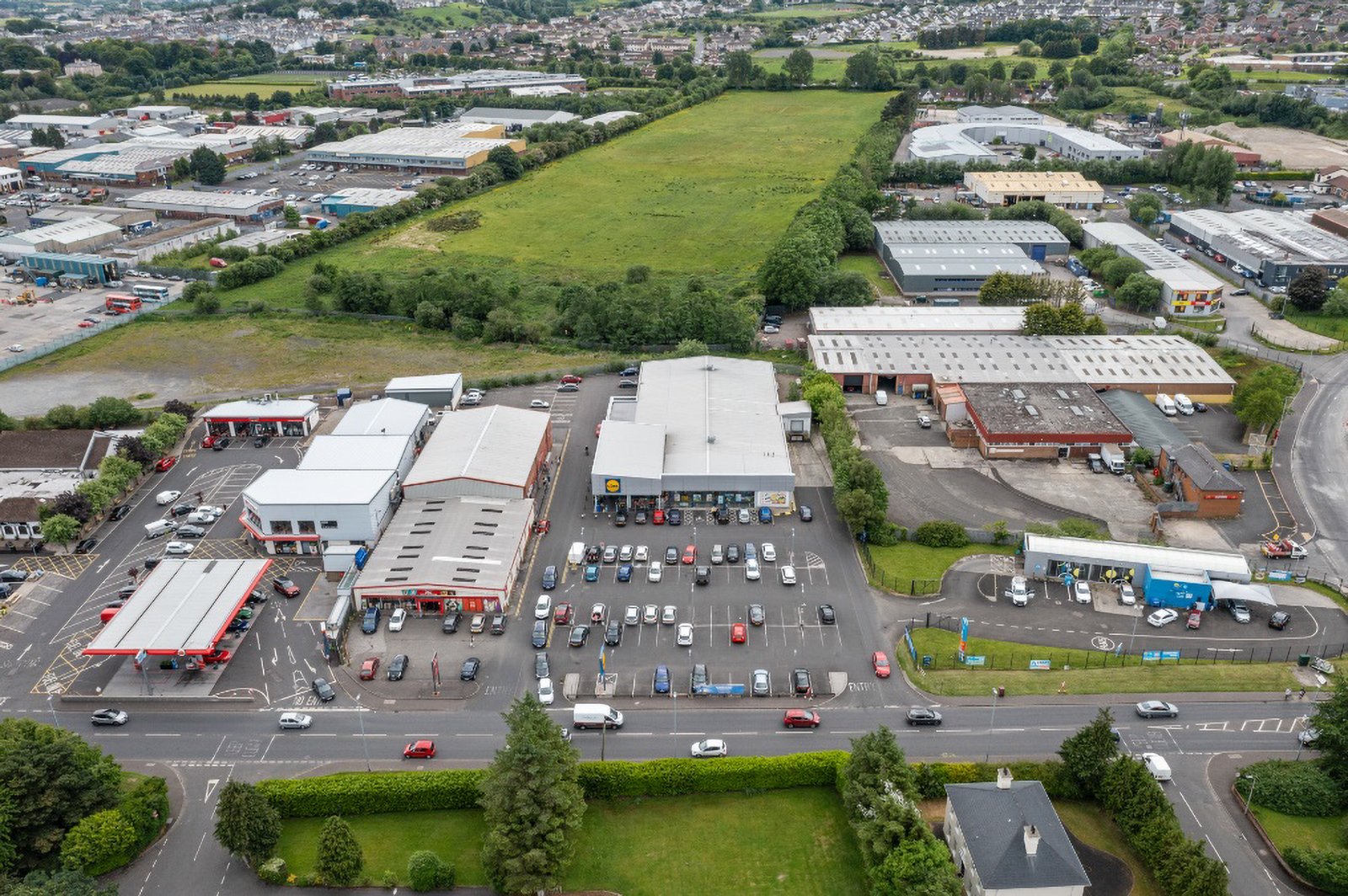 a8d67120-a8ea-4ab8-bd64-96bbf9022b9b