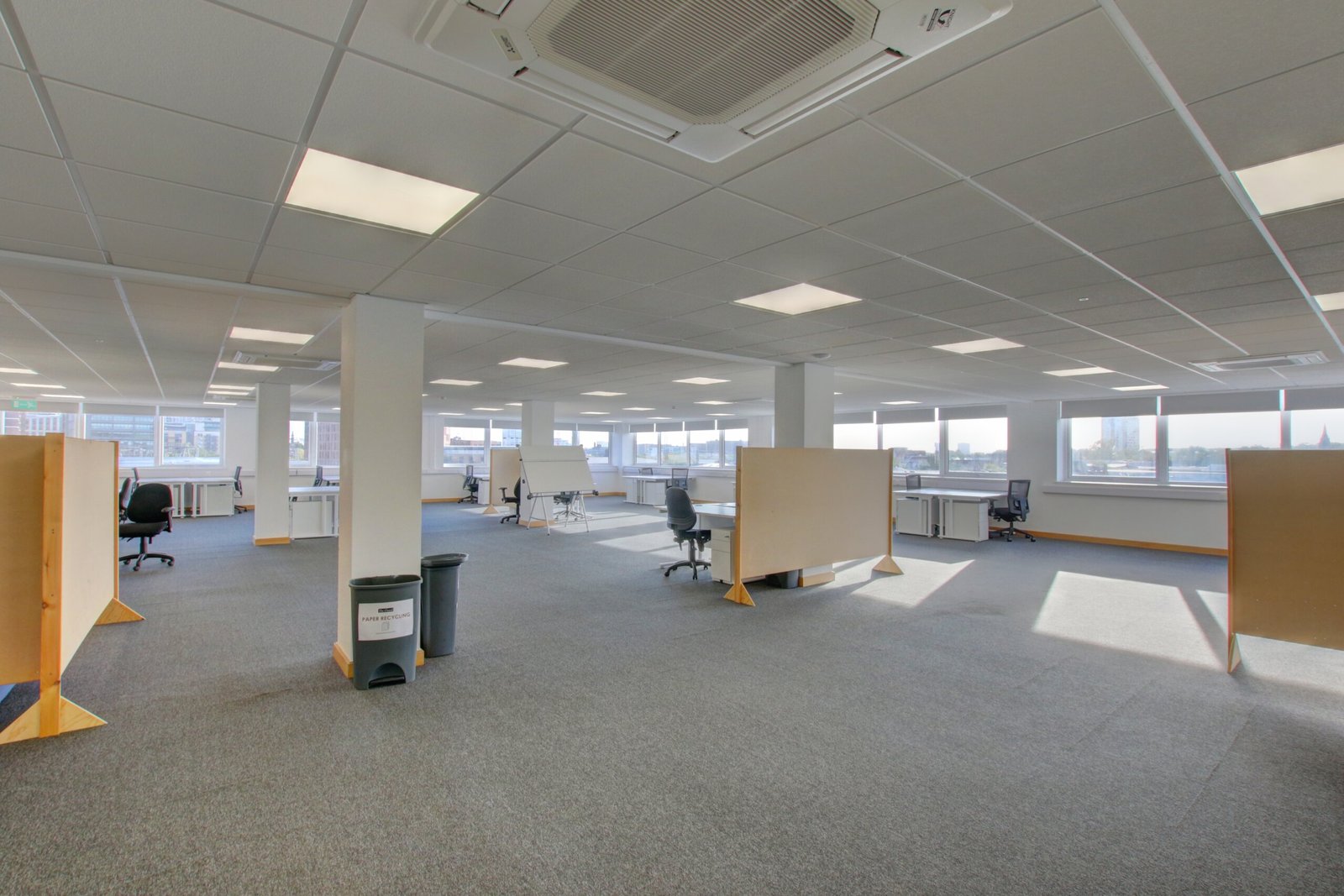 aaa7e477-db6b-4648-8fea-e29f895b54a8