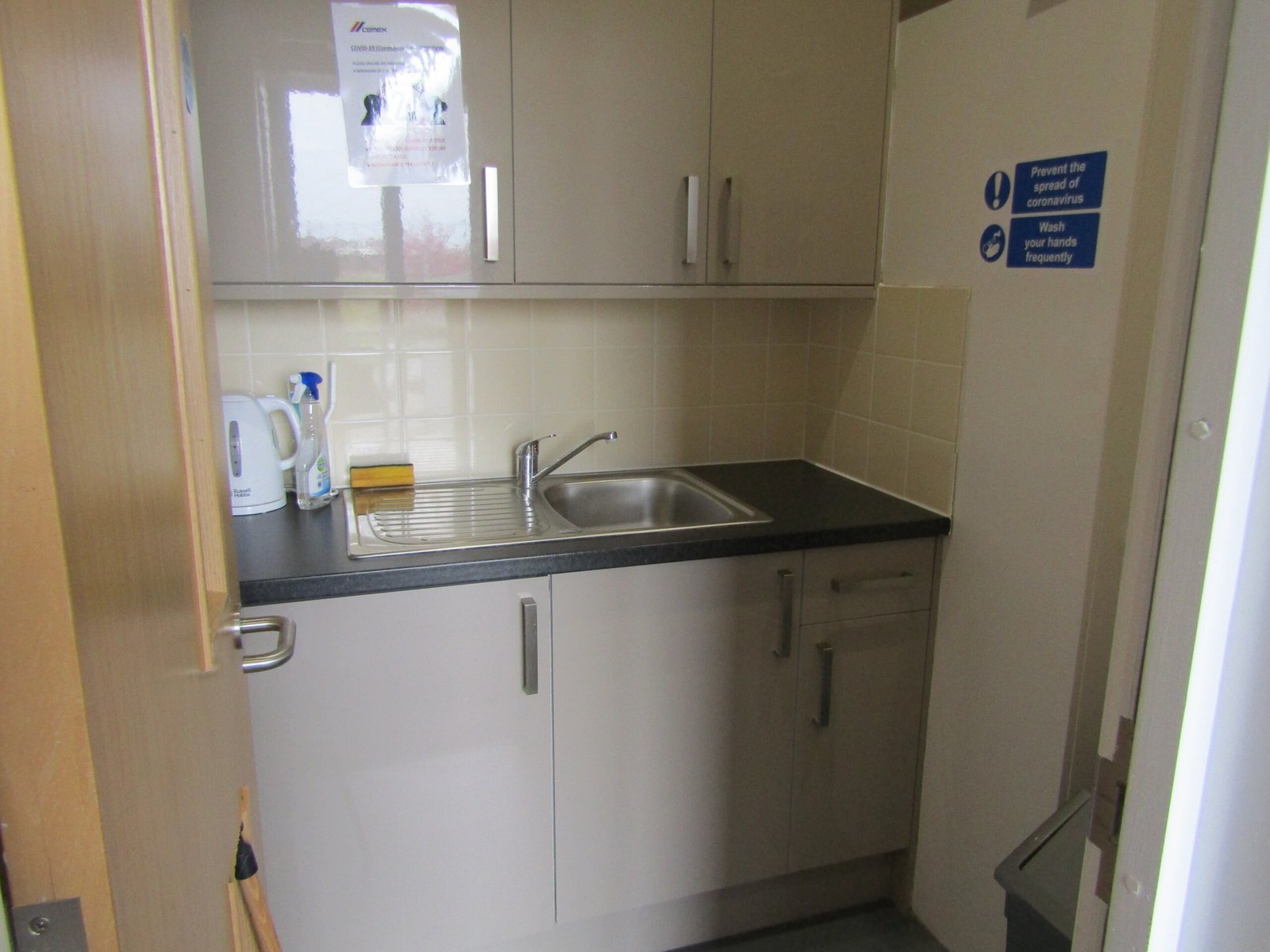 b23d96ec-ec43-4b69-b2fb-e6e29d2fb16f