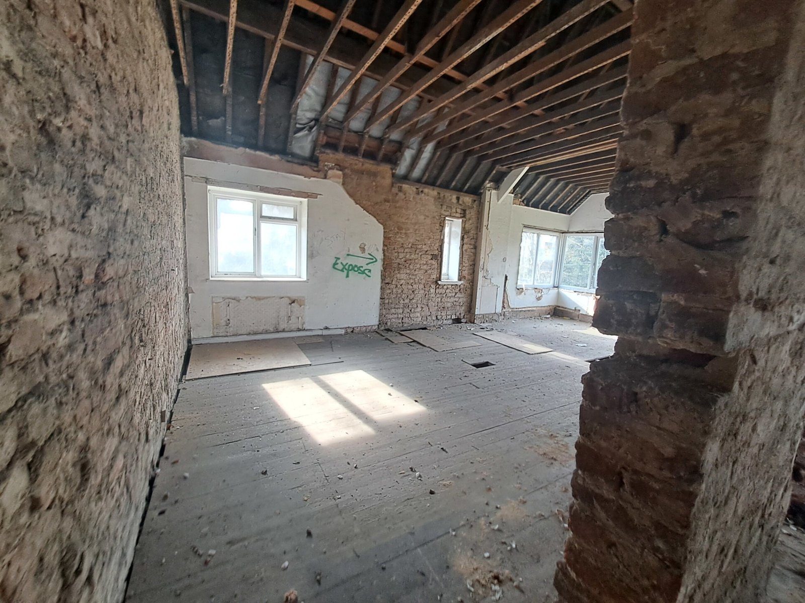 b3954077-cb7f-4258-ba5b-565112399f68