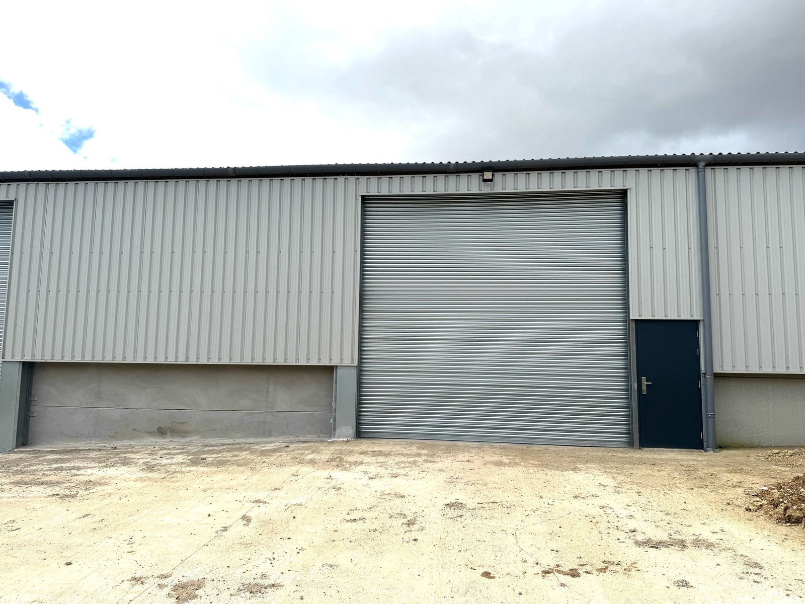 c4e43438-4b46-4582-a9a8-dca5388f3699