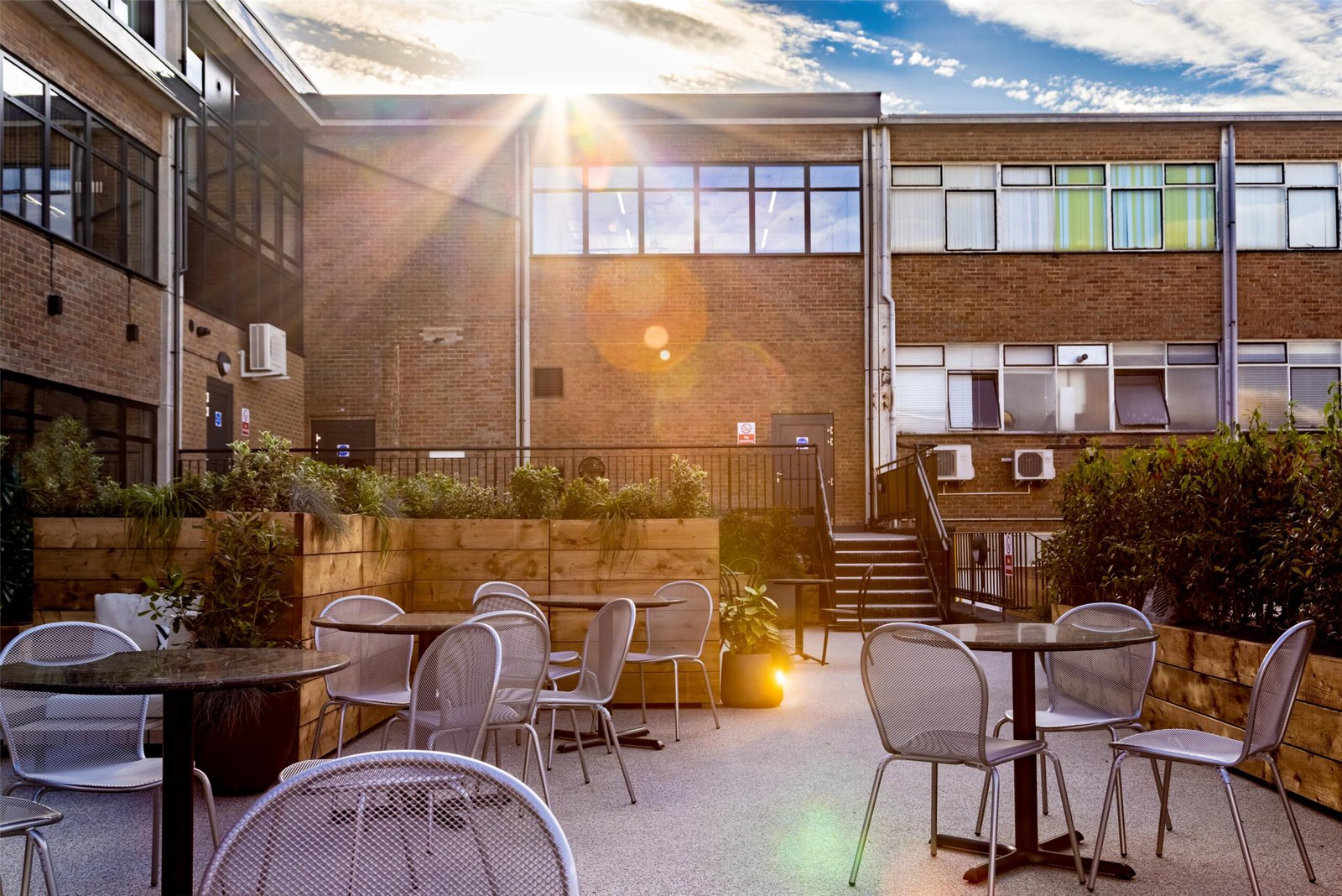 c5c1e040-56b1-43b2-9d77-68ceea4b1c5c