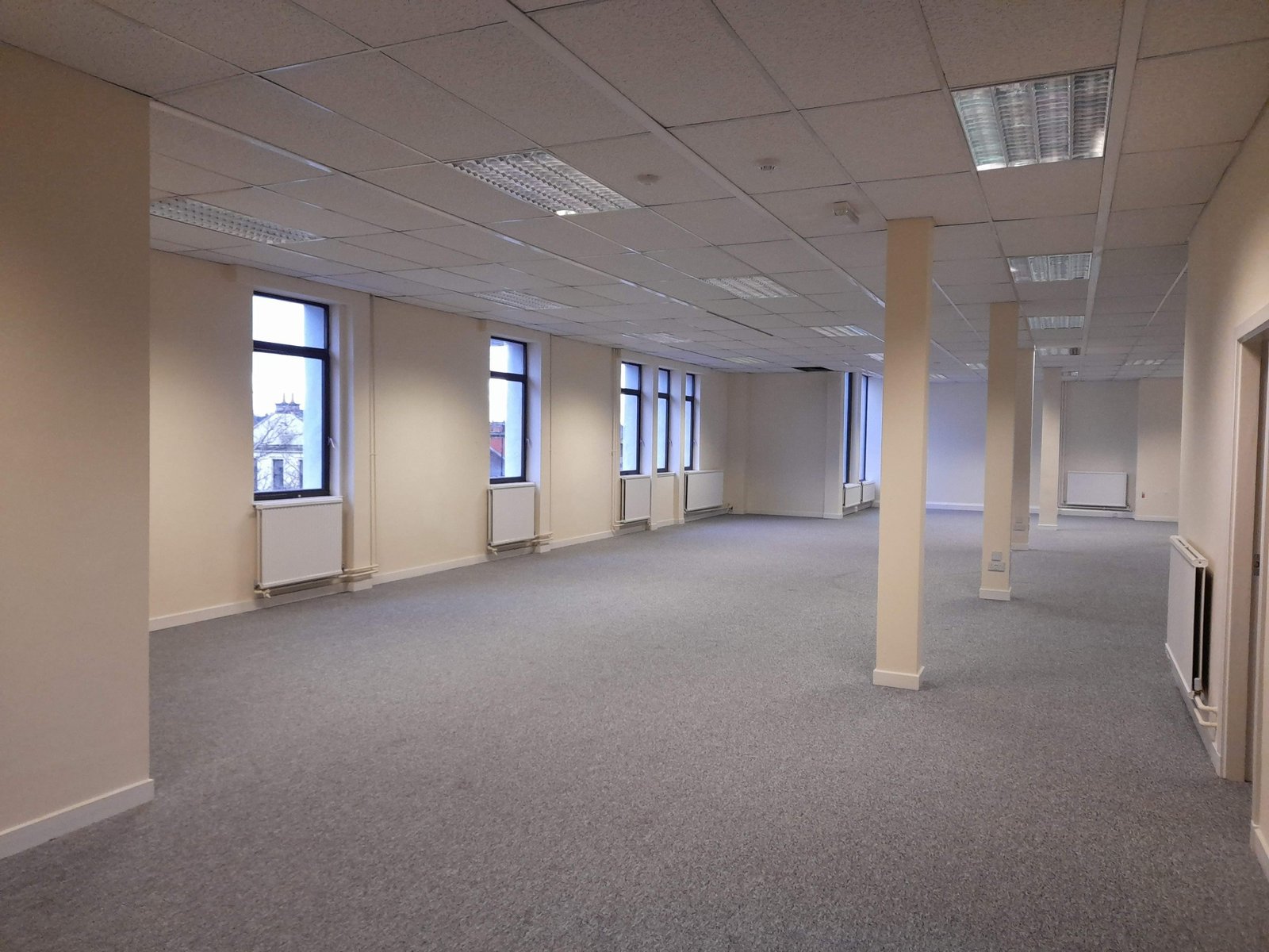 d2112400-b0d9-44b7-91df-aec0d5b39483