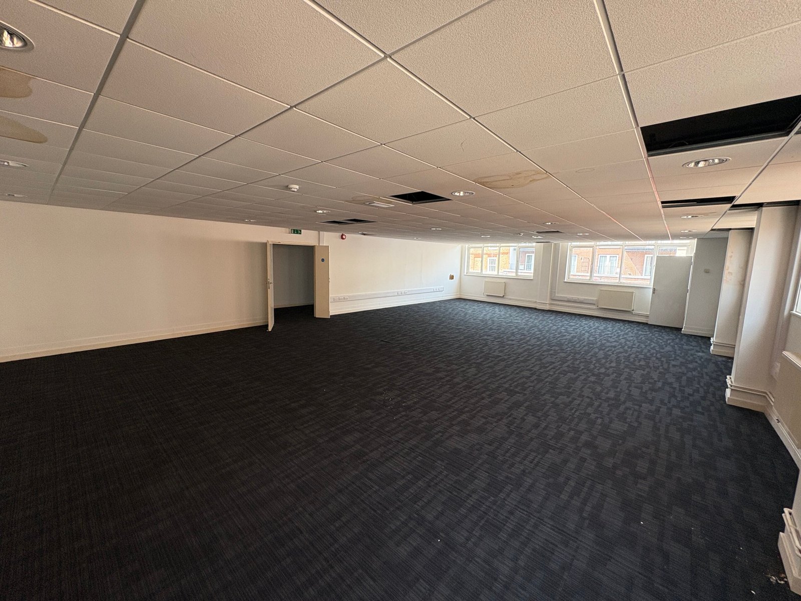 db927334-7672-49fa-ac44-6b1badc122e5