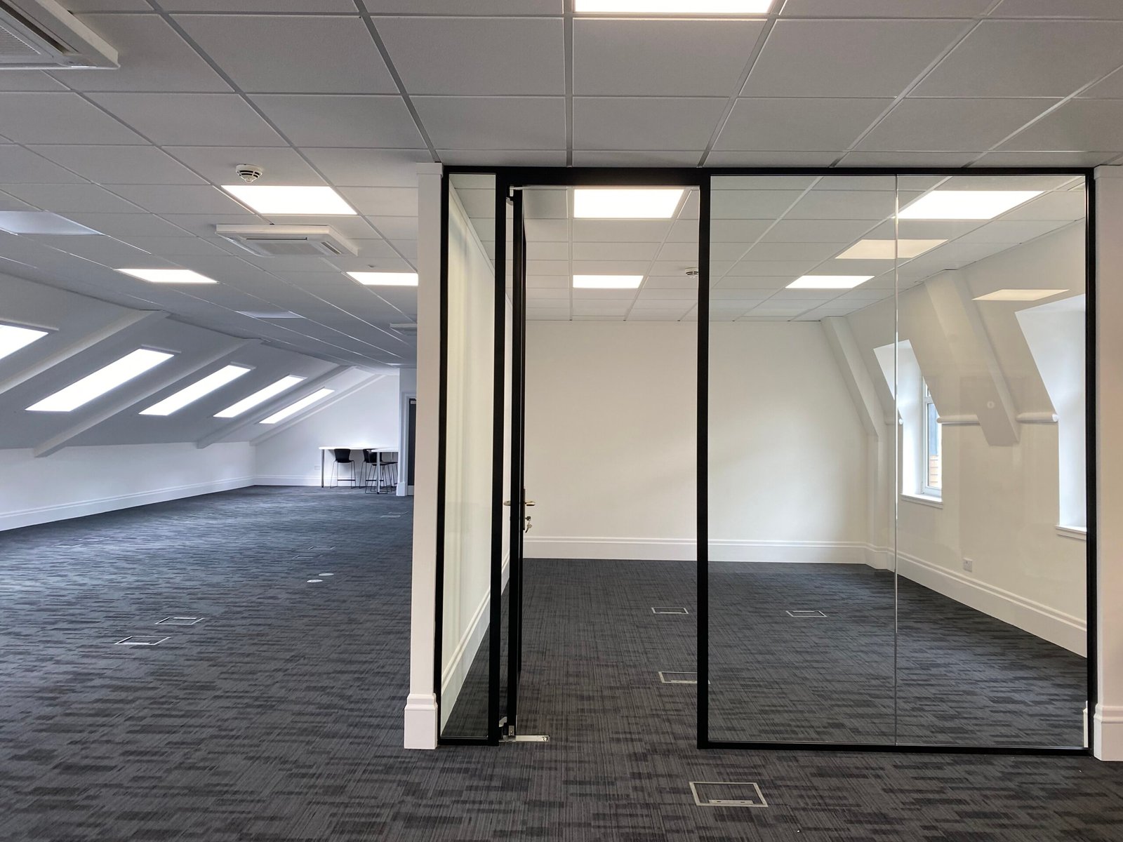 dddcfdb7-a56c-46fa-b849-f8397cb1fc63