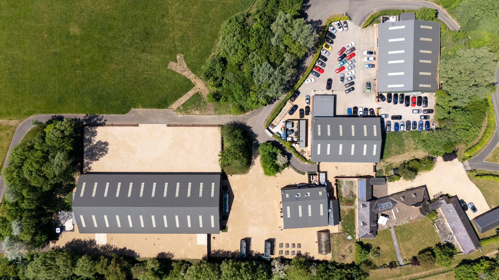 e0f0fa74-02ba-4a61-b9fe-14e6127be5e5