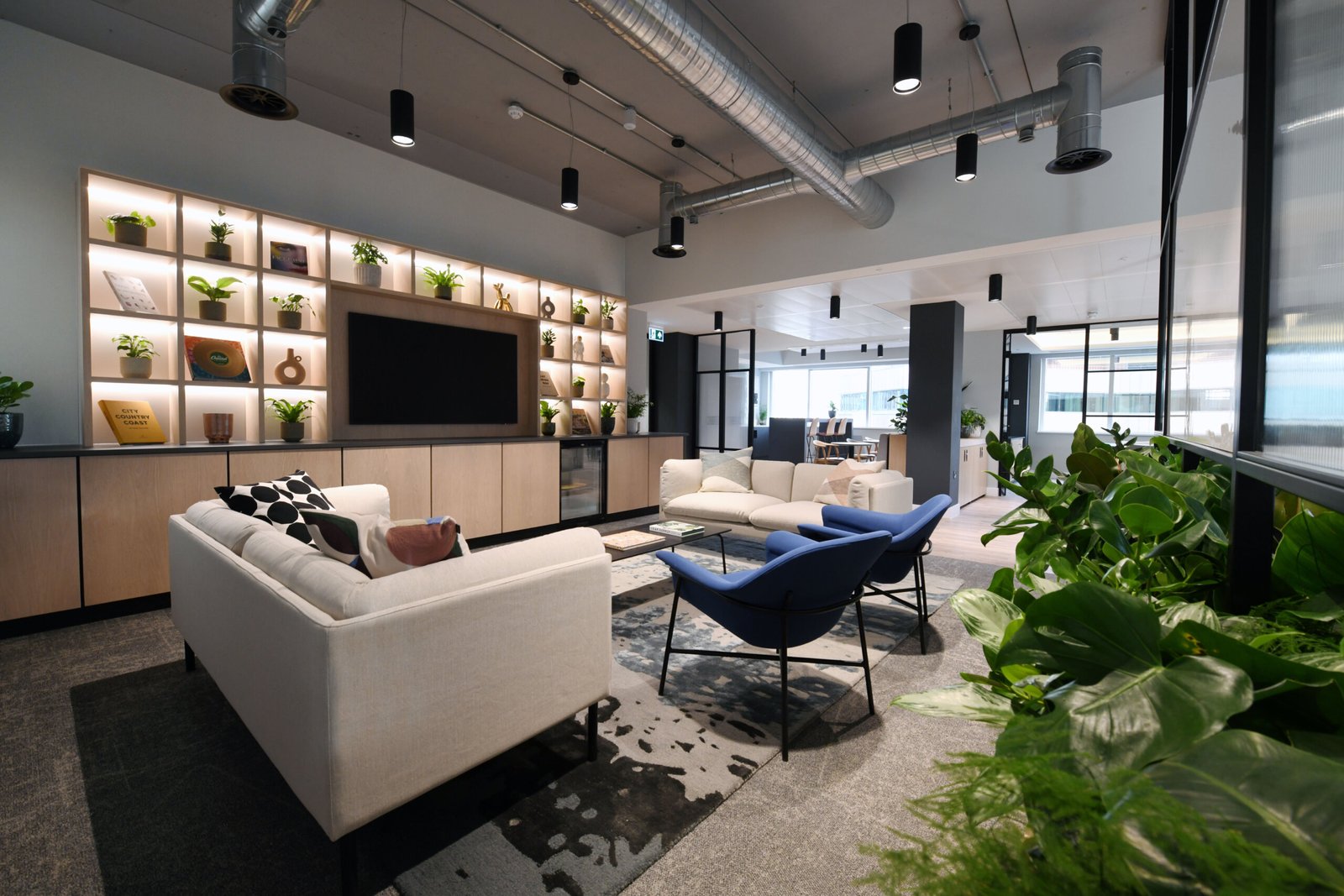 e74699a1-dc4d-4bd9-88aa-9598d69b3eb1