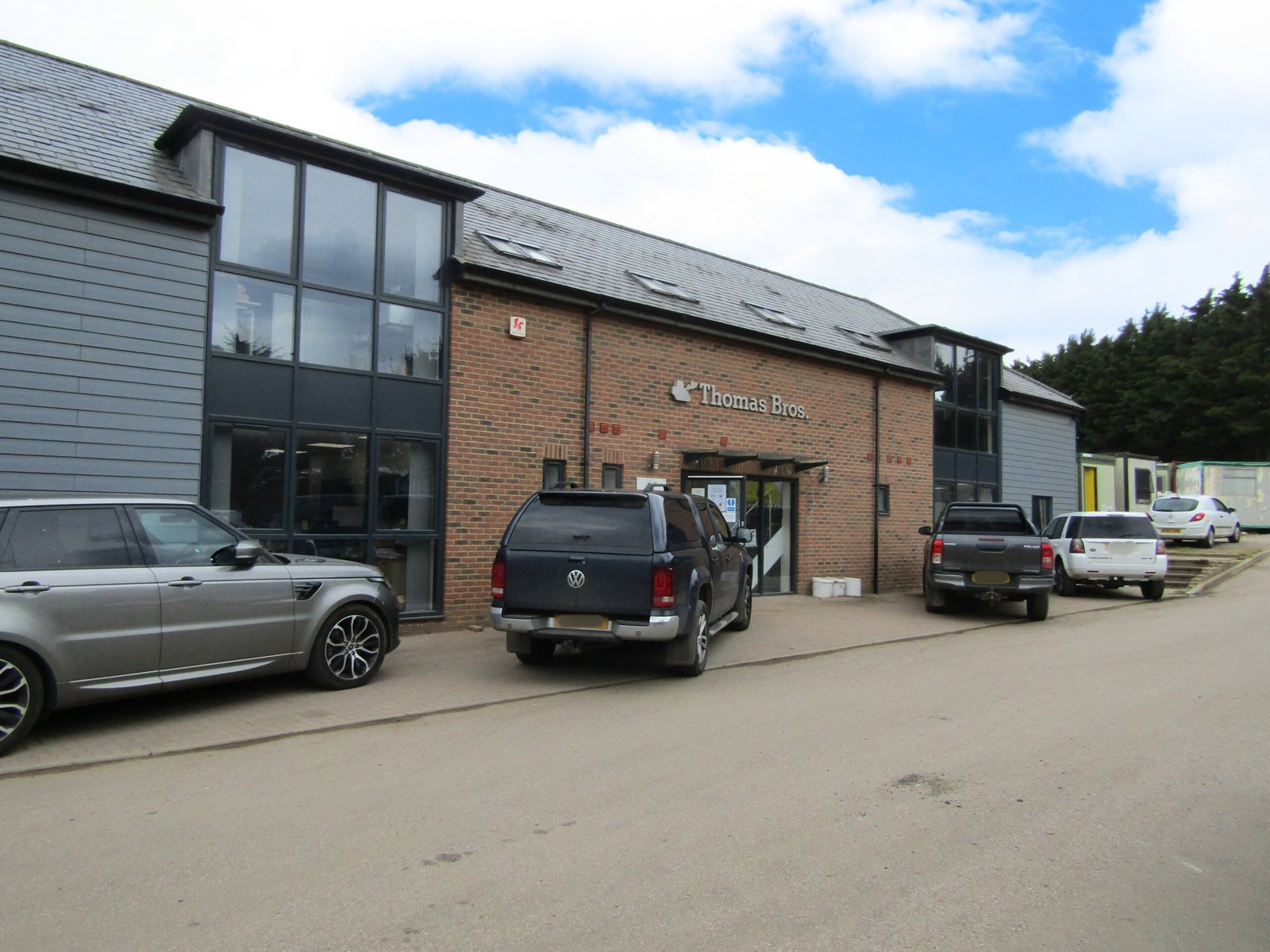 e97ea29e-9c48-4b81-83ec-02fe2eb1a643