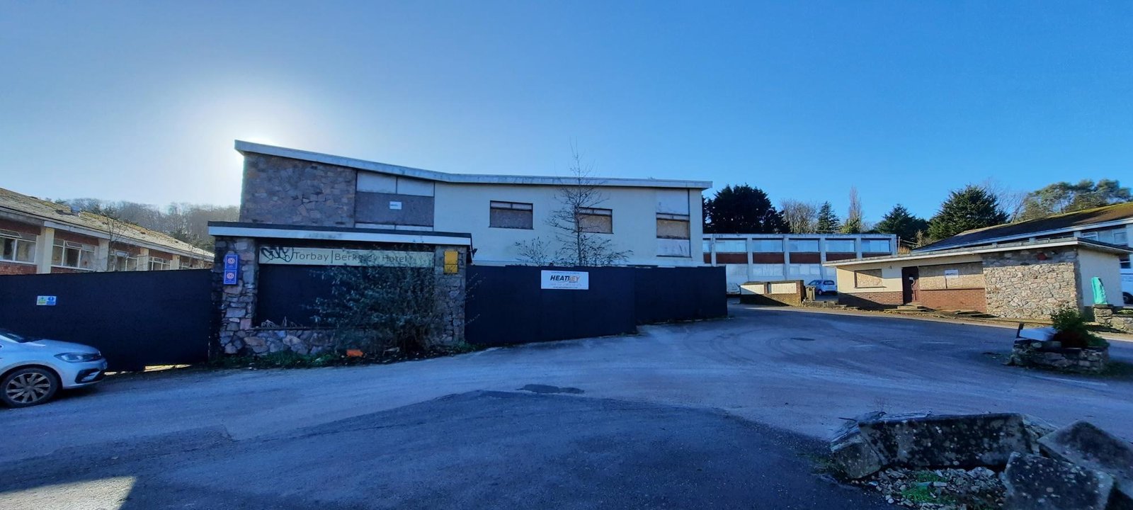 eca94696-0a1f-4ea8-bab8-e84d1e81099b