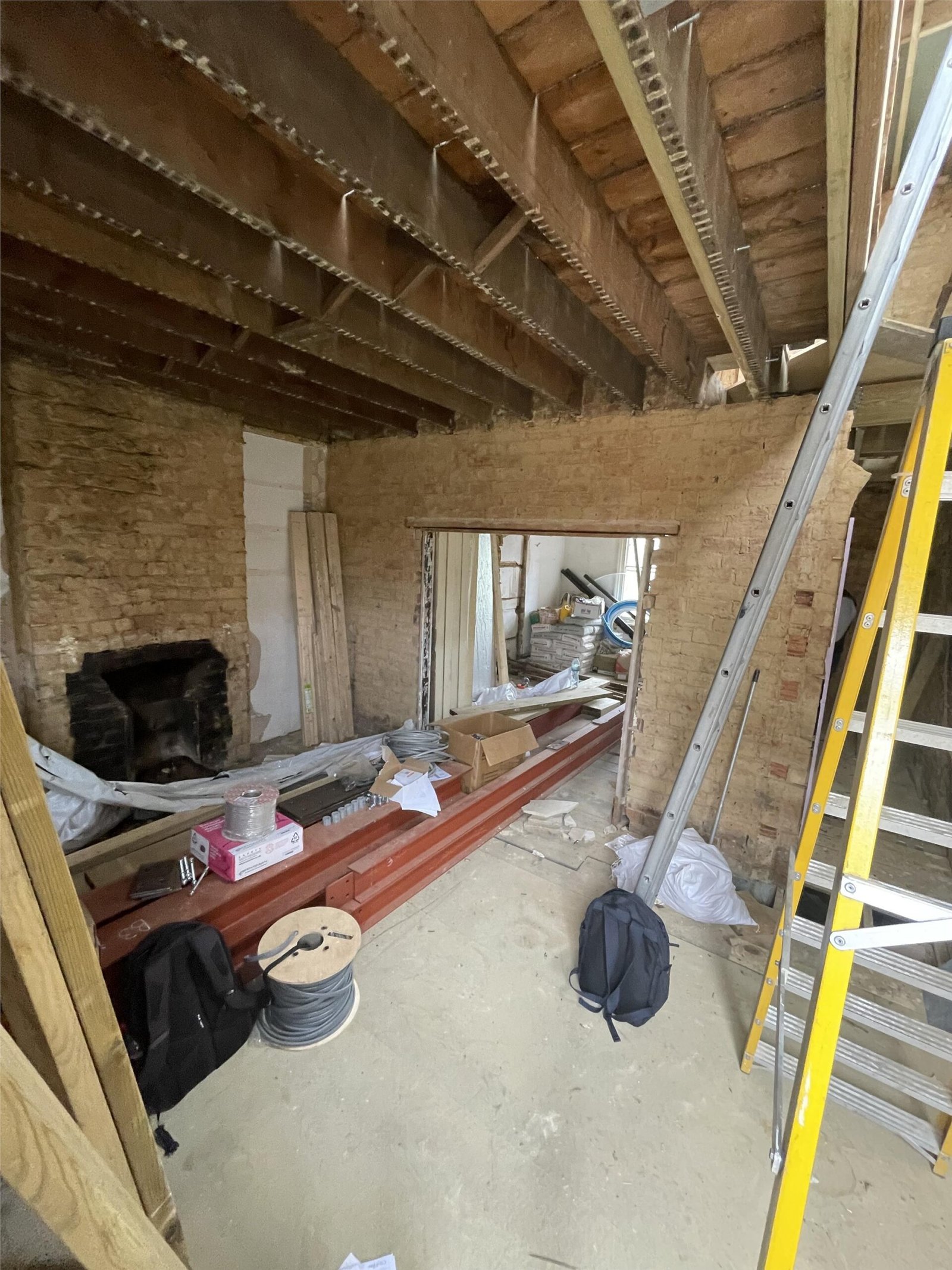 eecaccd7-08b3-45ac-a213-557509b25ac3