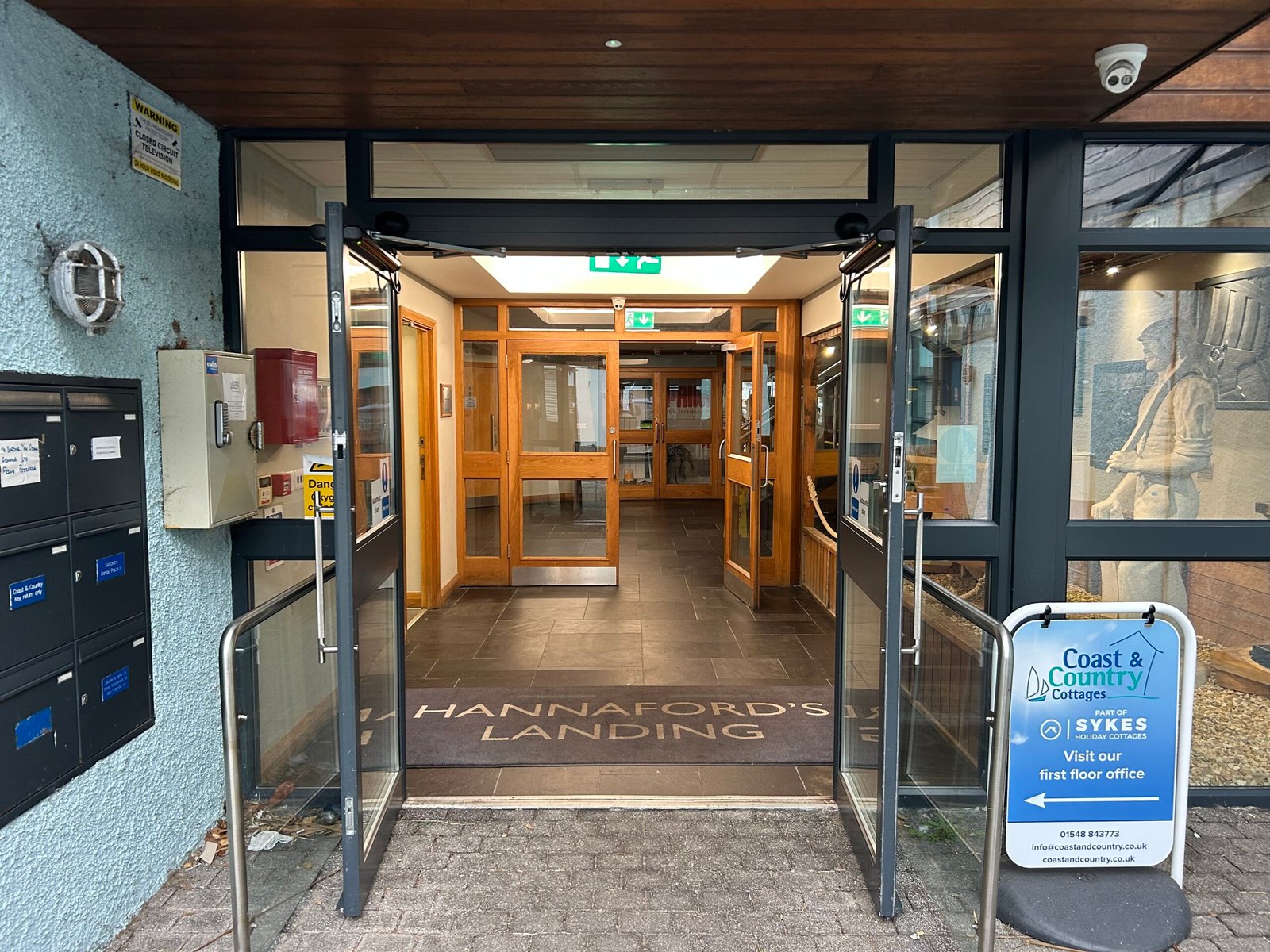 01a8ac57-ee3e-4af5-825c-600f7d147181