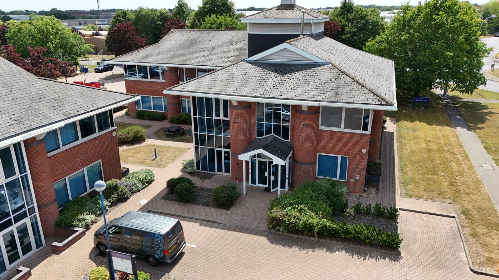 0306b068-2aff-465e-a386-fc3c91baf841