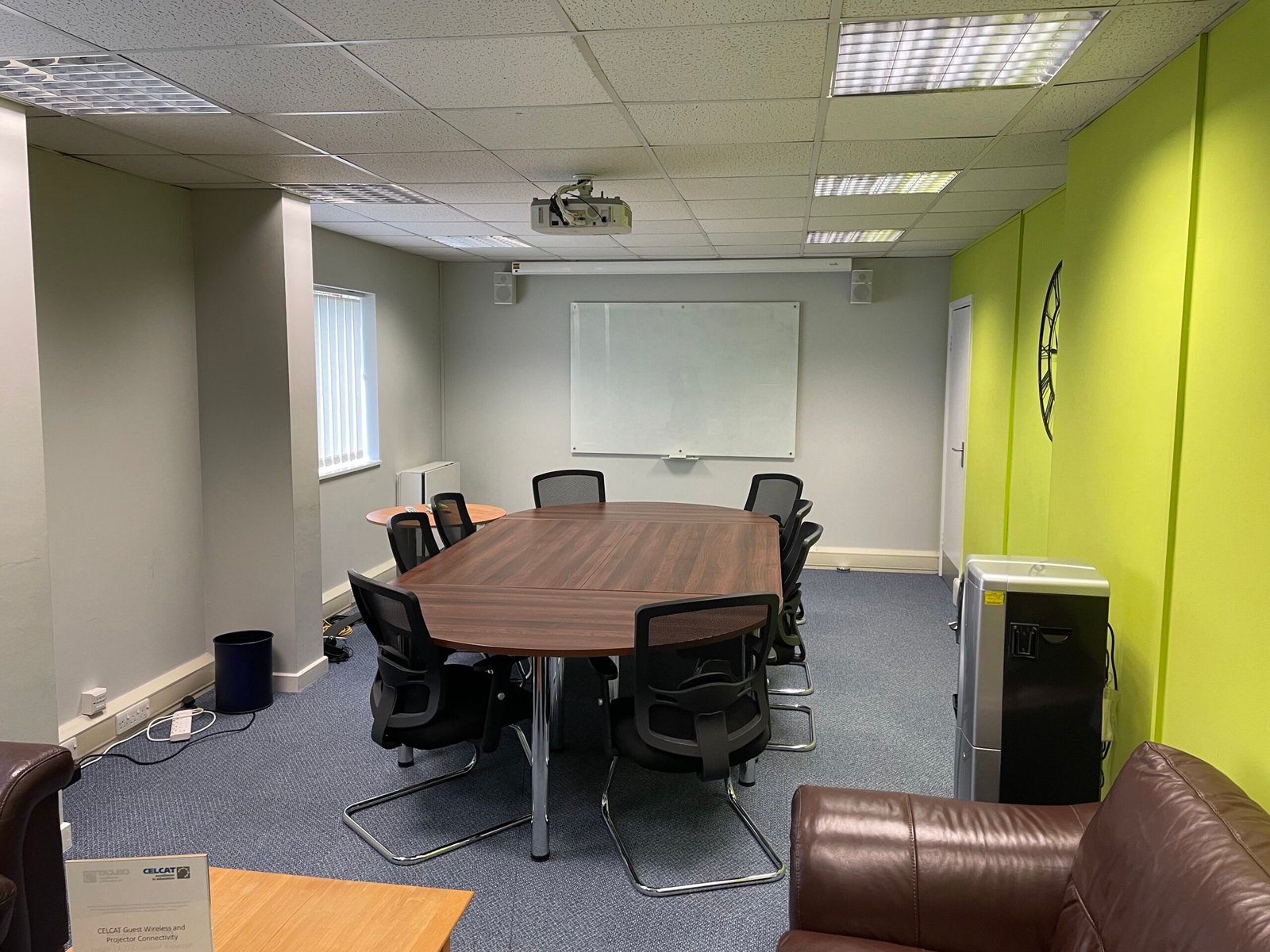 04b45267-5769-4f63-9d39-7837d4a08d70