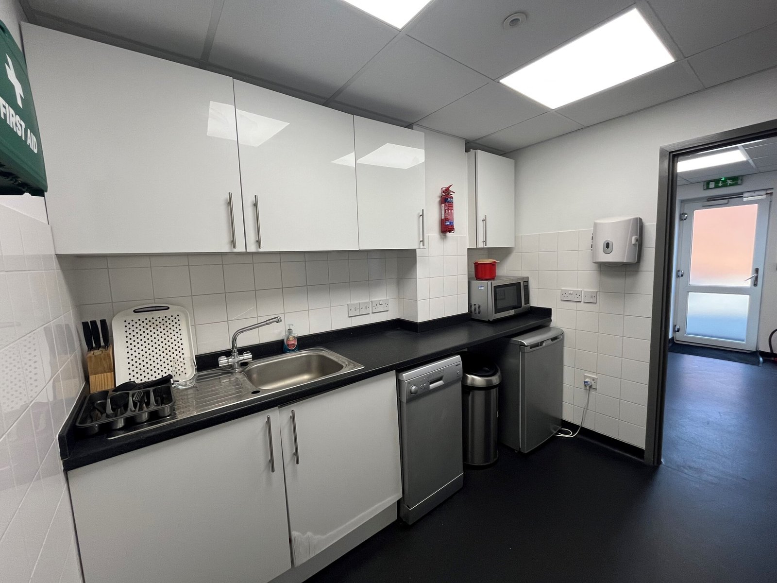 1d2d693f-36a2-4b46-99c6-ad8daa1f7b43