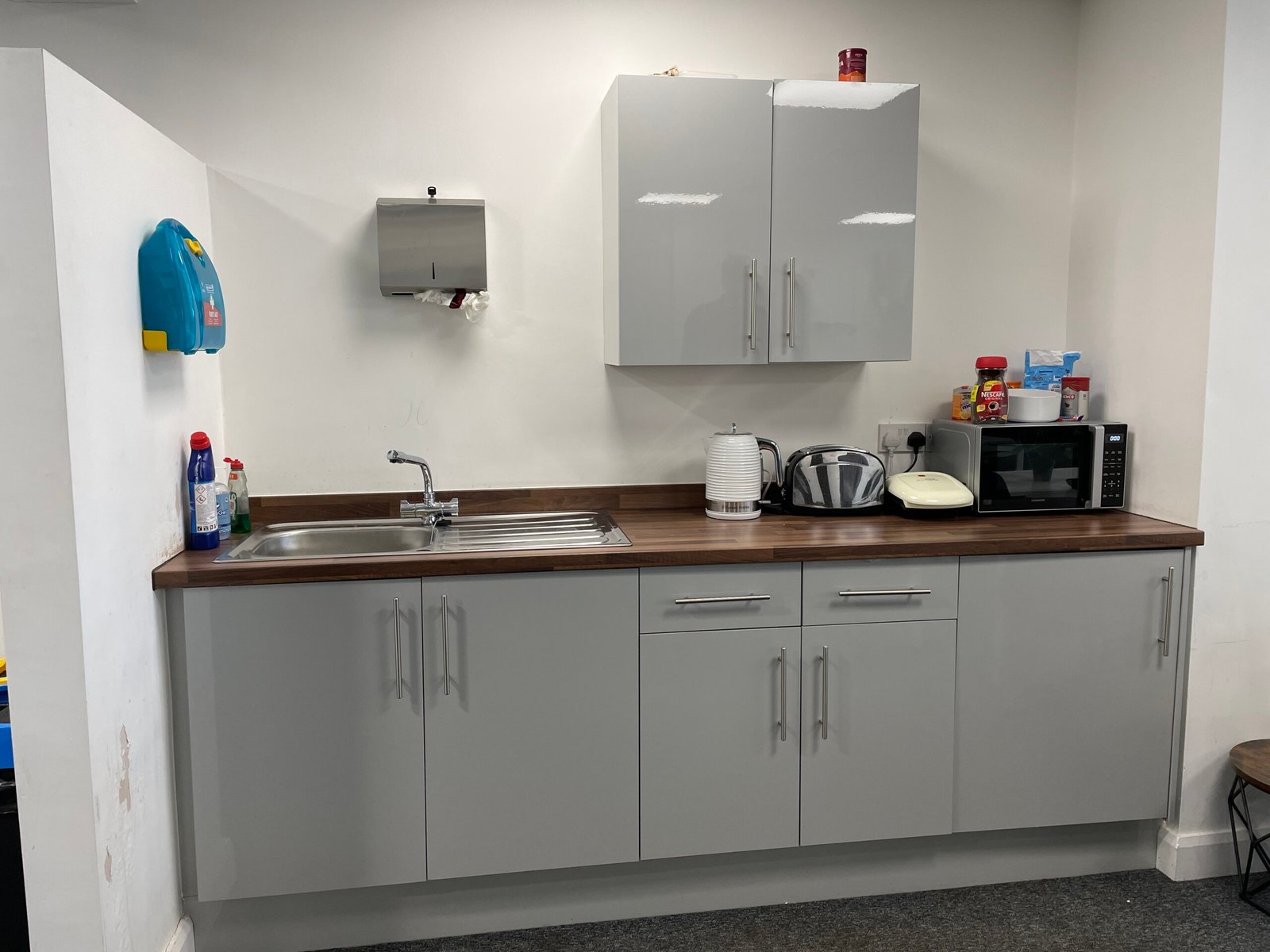 24cec752-2879-4d7d-ae86-bbdf7a610d09