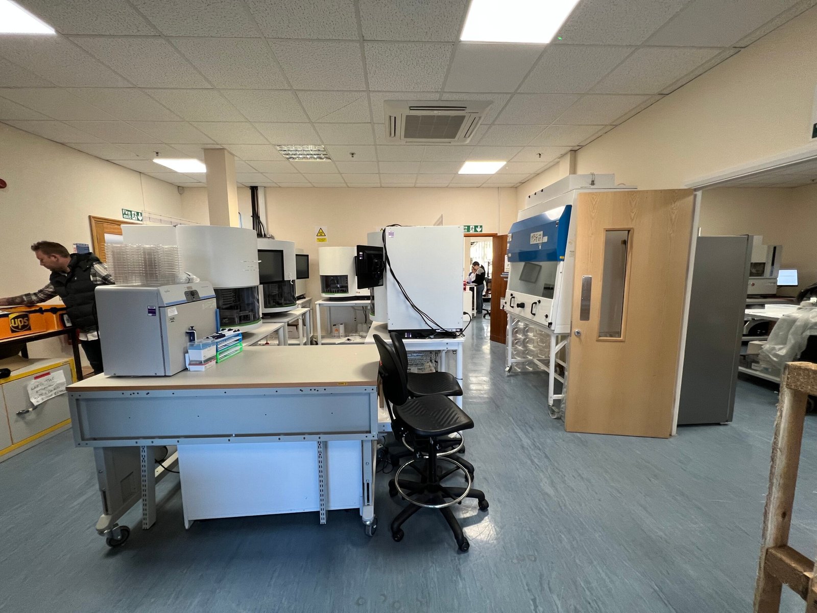 3d1af70c-4218-4c8a-a4fb-47345ea7e917