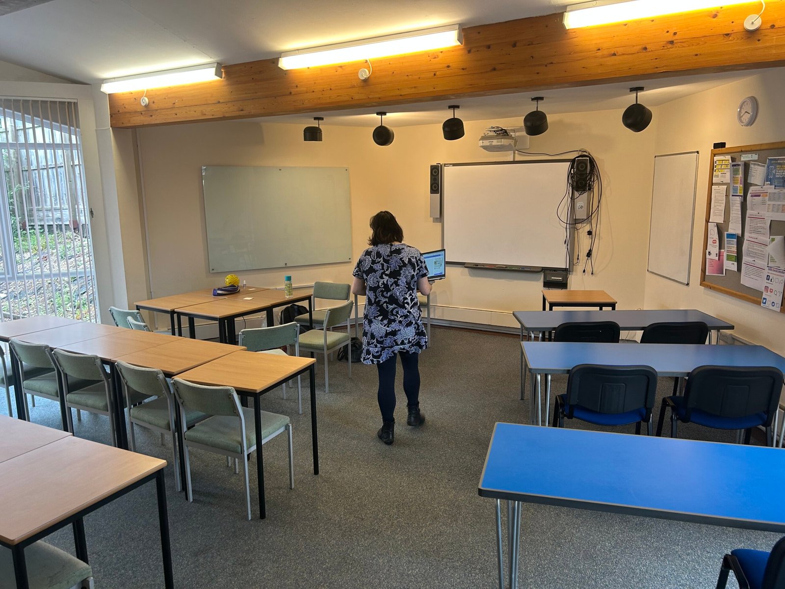 47b72edf-ba70-47bb-8505-60f34fd384ed