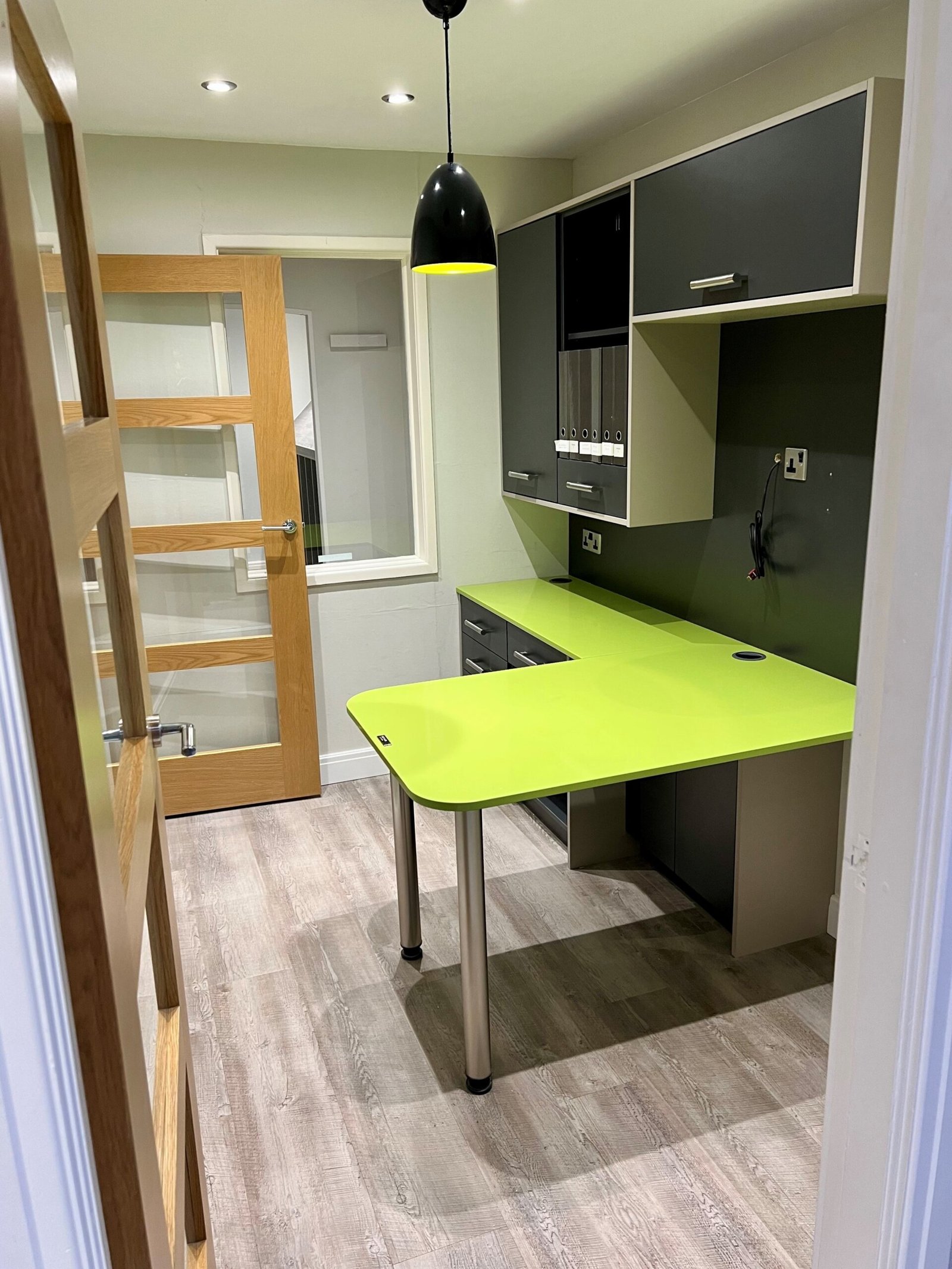 5b9562d5-c7c6-4403-89a6-057f69a52a7c