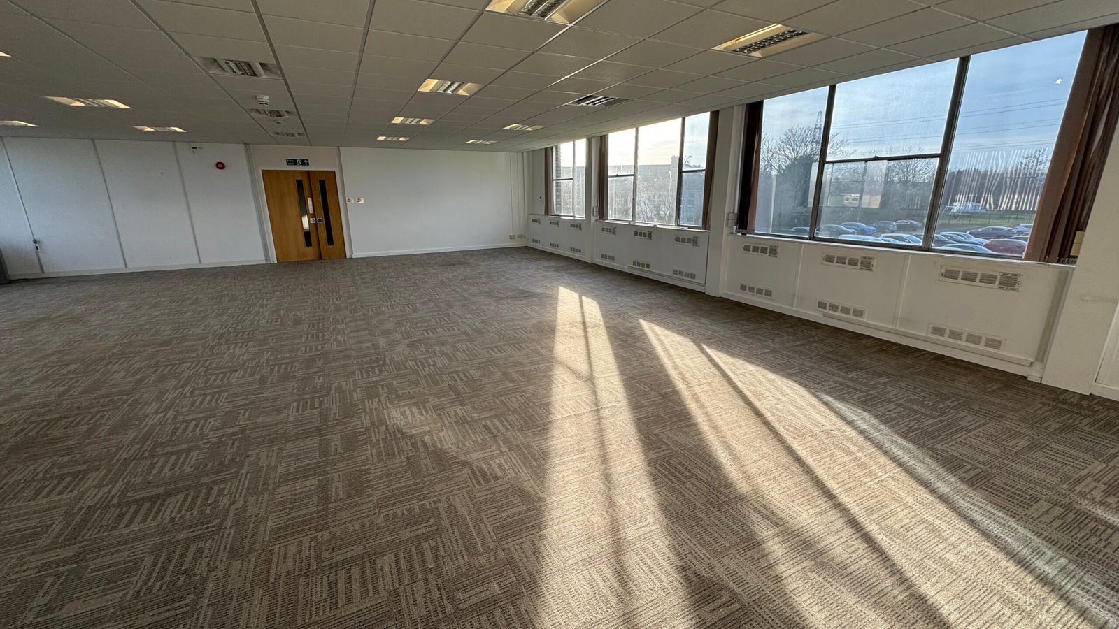 6ae5e984-1ce2-4eeb-aeda-e551cd170782